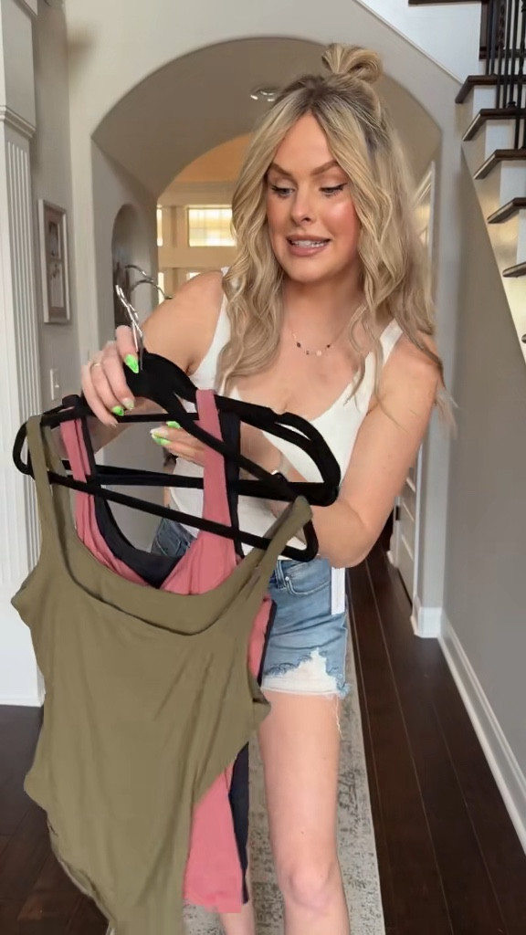 Wait… a tank top with a built-in bra AND it’s actually flattering?? 😳 this is my new summer go-to—double layer, no see-through, and sooo comfy 🔥 throwing this on with everything

Comment “TOPS” if you want the link!

#summeressentials #builtinbra #tanktopstyle #ootd #closetmusthave

#LTKdayinmylife #LTKgrwm #LTKmomlife