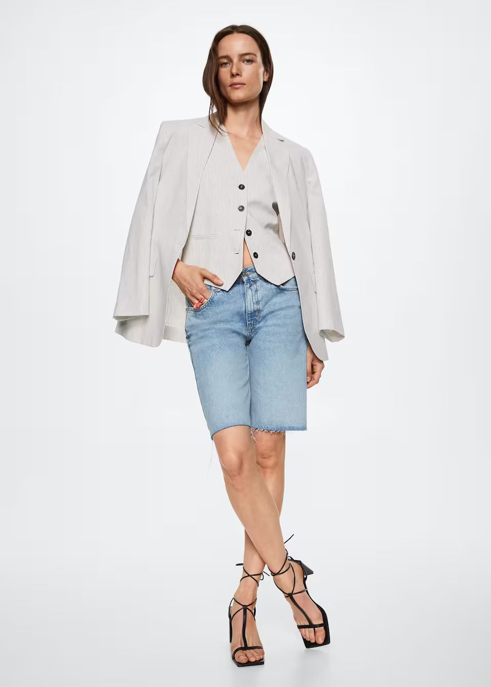 Denim bermuda shorts with frayed hem | MANGO (US)