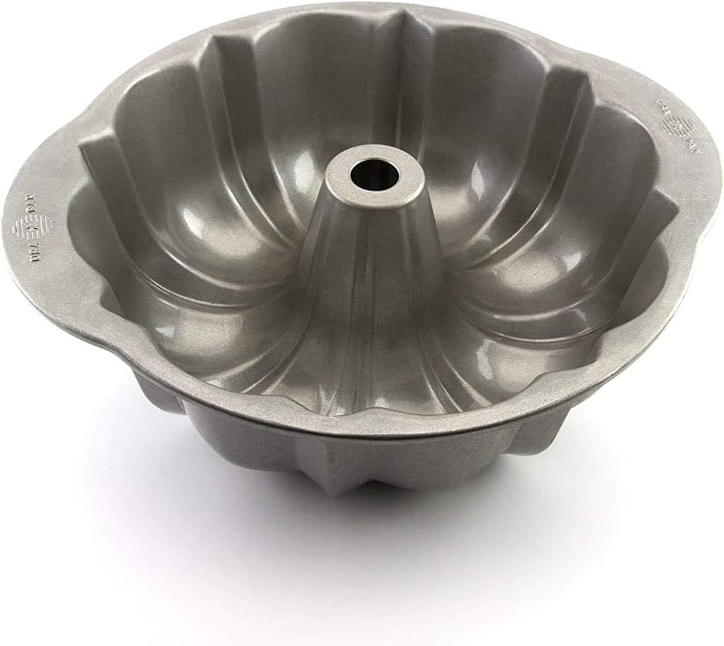 USA Pan Bakeware Nonstick Fluted Tube Cake Pan, Aluminized Steel 10-Inch | Amazon (US)