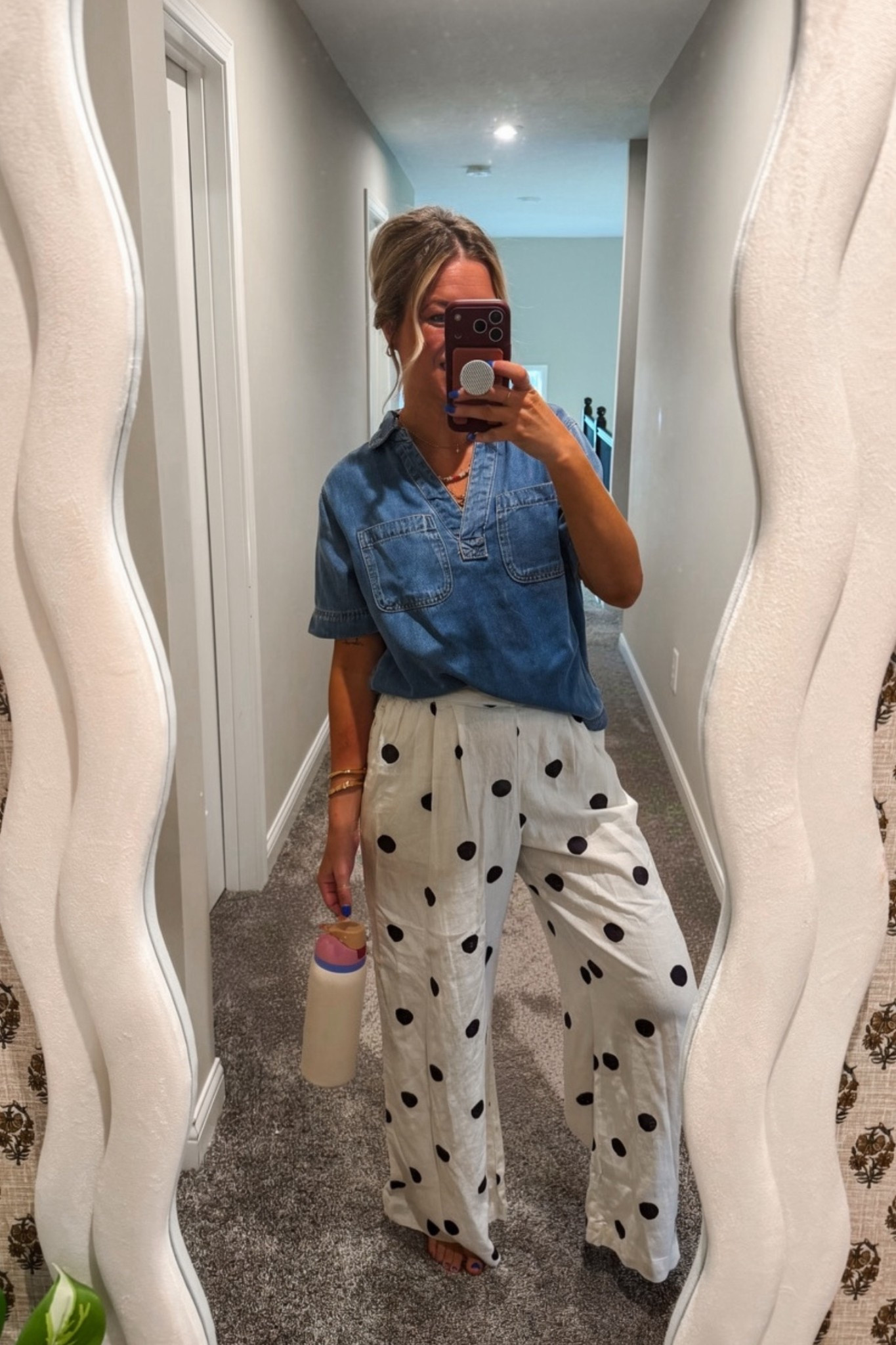 The pants are the star of the show ⚪️⚫️

Wearing a size small @Target 

#LTKmomlife #LTKWorkwear #LTKootd