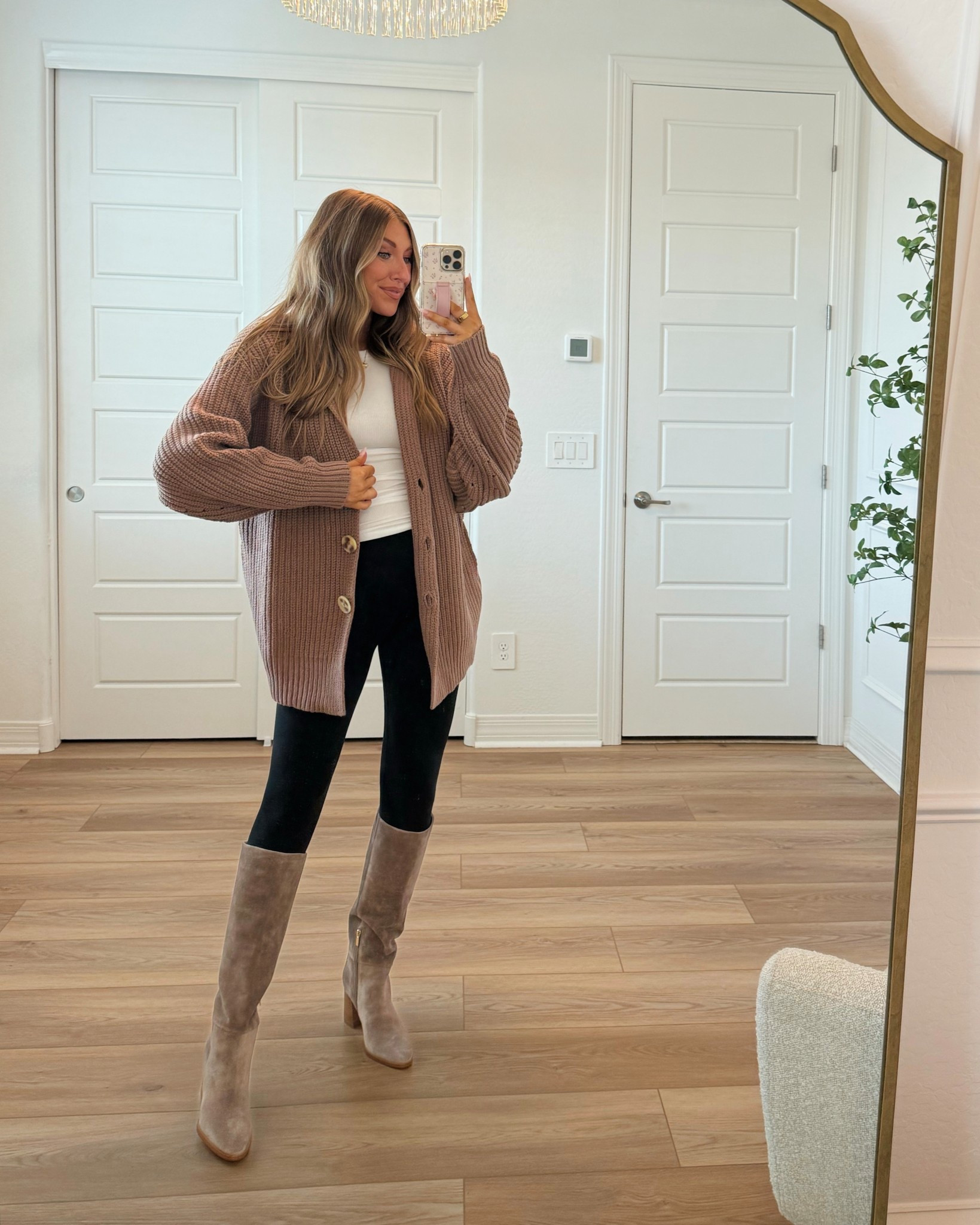Cute & cozy fall outfit idea!! I’m wearing a medium in the cardigan, medium in the leggings and small in the top!

Bump friendly outfit, maternity outfits, pregnancy fall outfit 