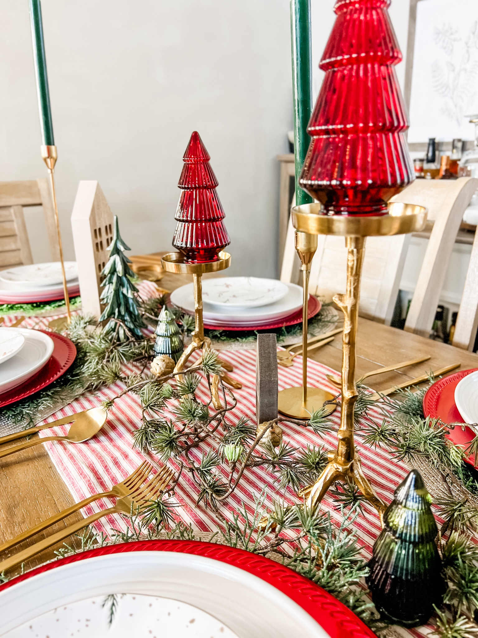 Holiday Dinner Setting