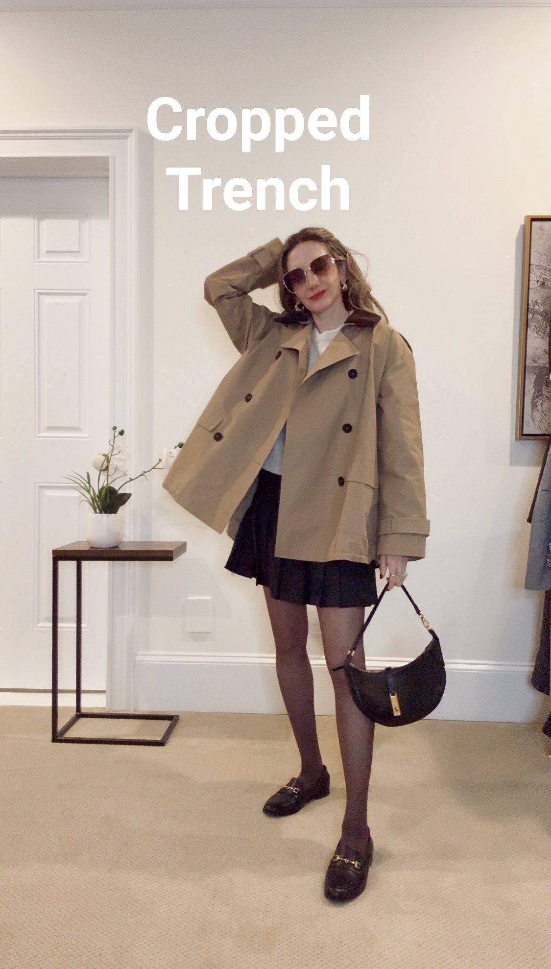 This cropped trench is my dream come true with hints of barn jacket and removable brown corduroy collar! 
Use HIZIBA for 12% off! 
Sponsoredd

#LTKOver40 #LTKStyleTip #LTKSaleAlert