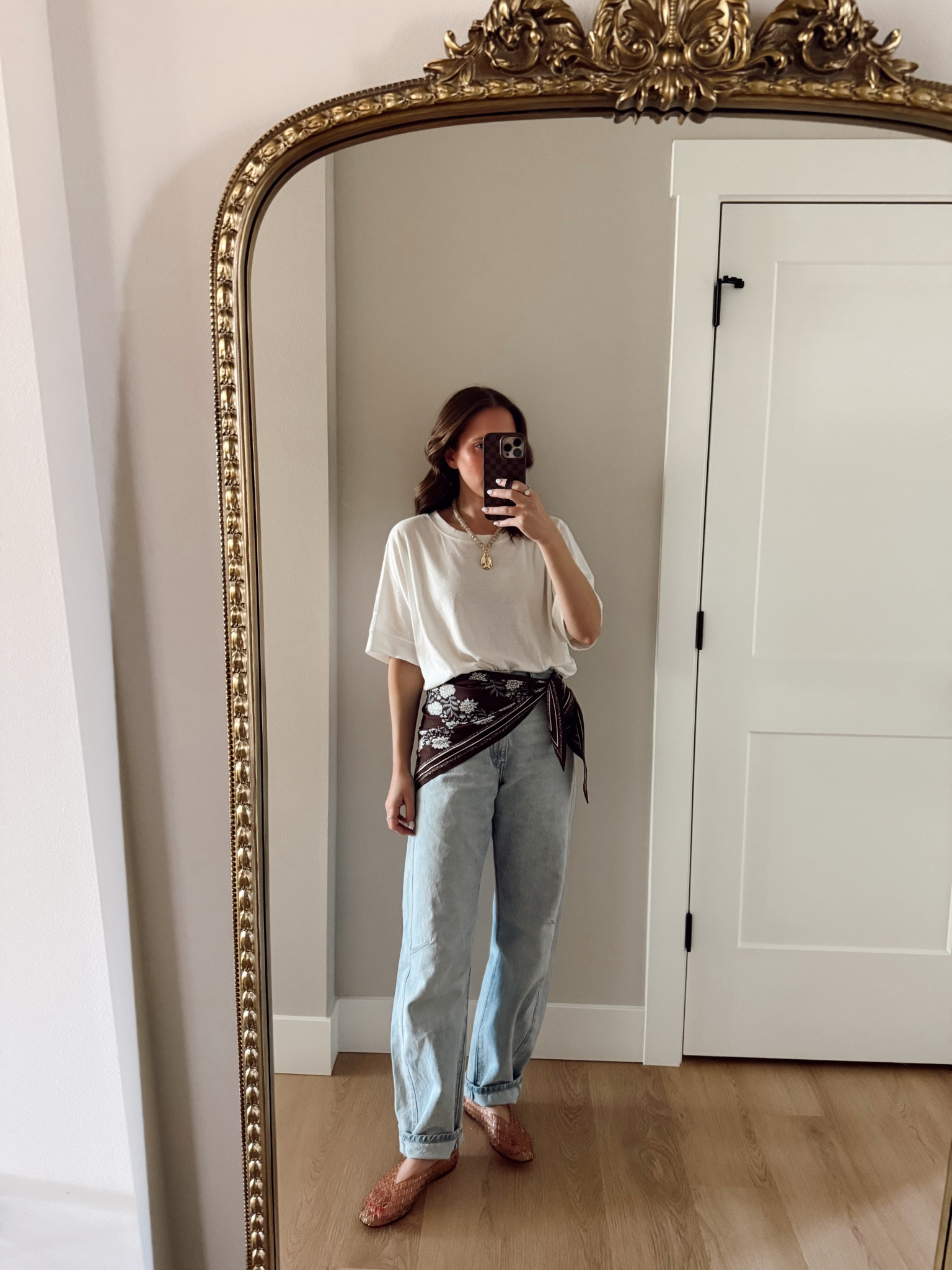 ootd✨ the best Amazon tee and cinch waist jeans paired with some trendy accessories I am loving!

Outfit idea, jelly flats, outfit inspo