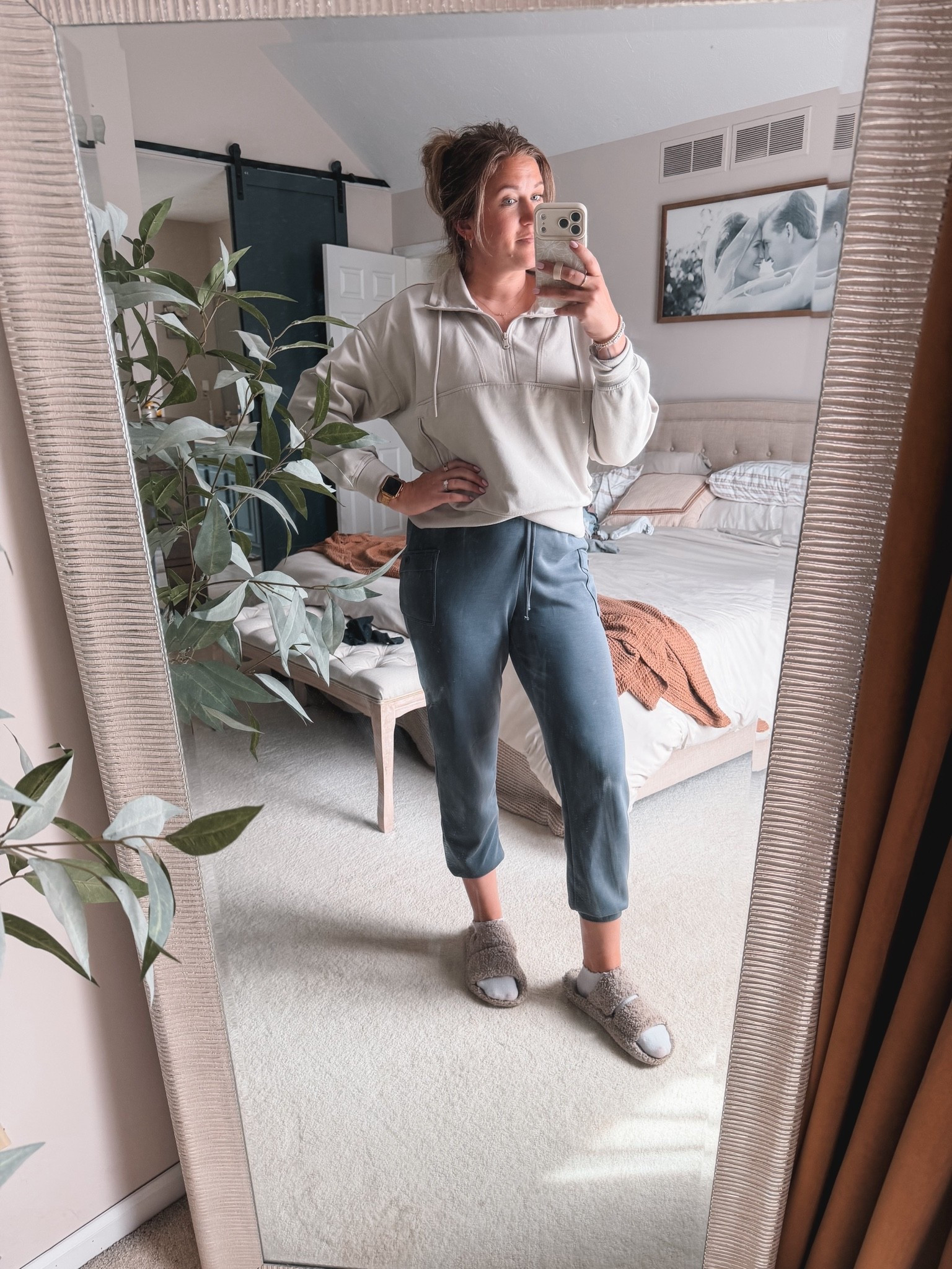 Coziest joggers of all time 😍

#LTKootd #LTKmomlife #LTKdayinmylife