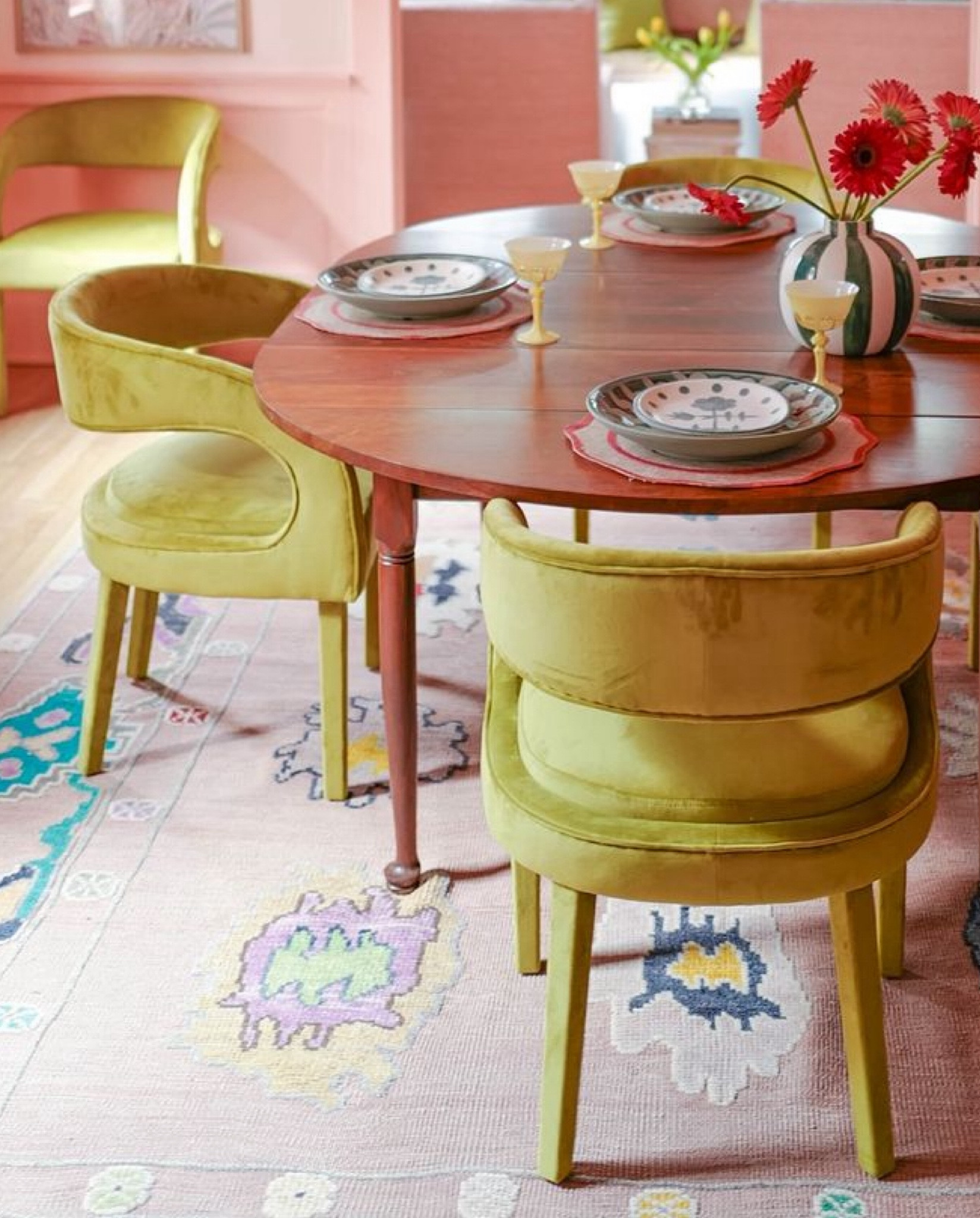 Sometimes you just need a cozy chair to enjoy a dinner party! 