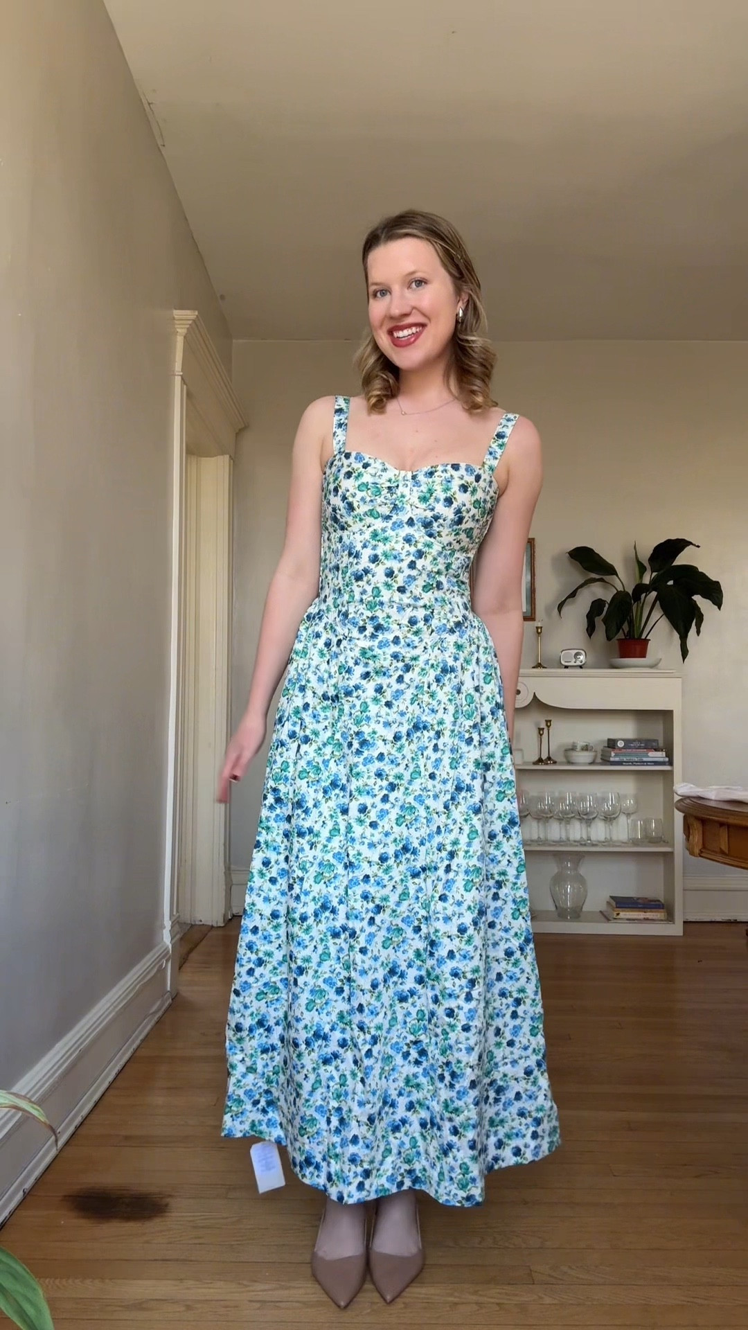 @abercrombie spring dress try on haul!!! 

(Note: some of the images below are wrong, but the dress name is correct & it should link you to what I’m wearing!)

#LTKSeasonal #LTKootd #LTKSaleAlert