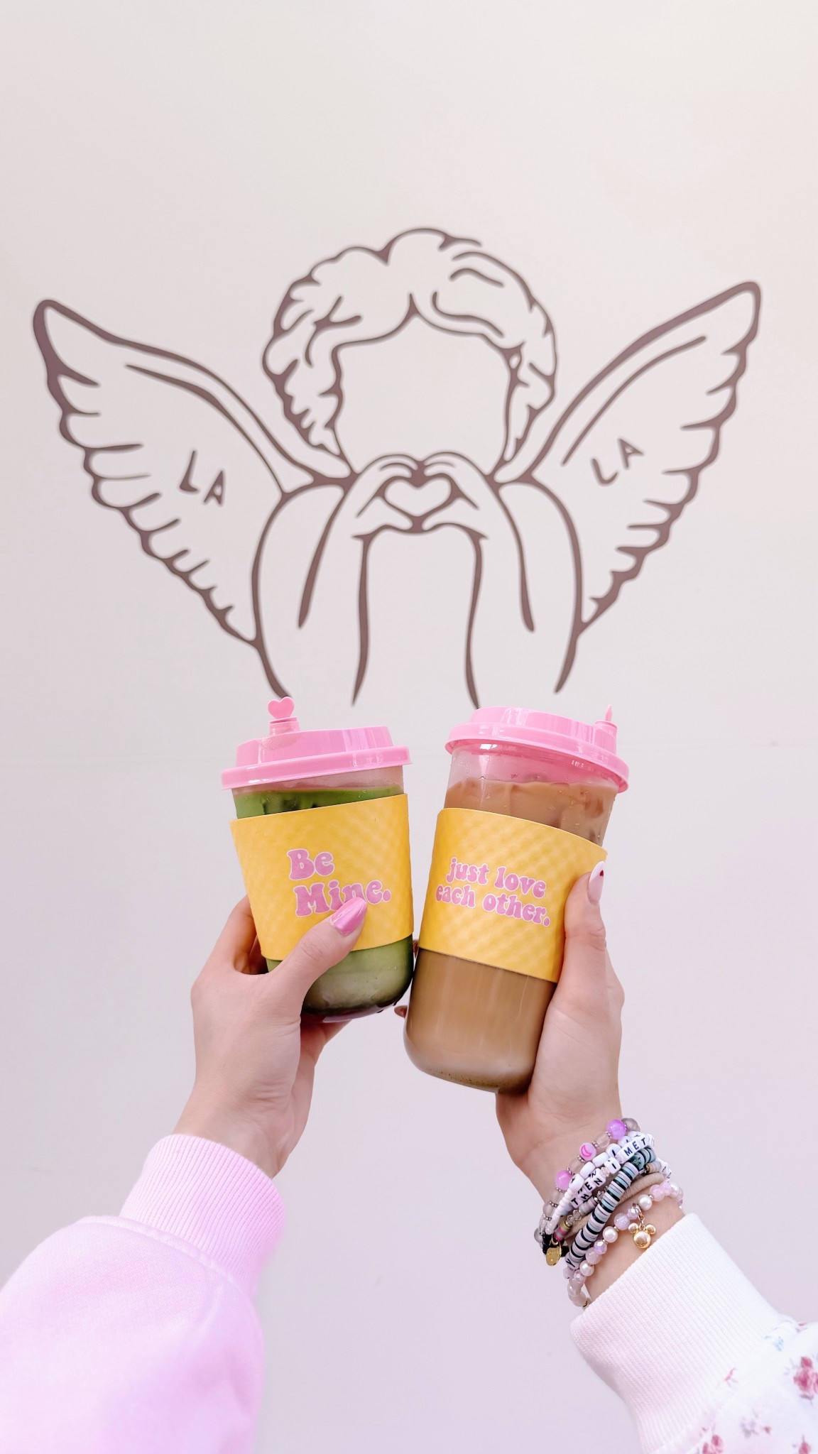 sometimes all you need in life is a little girl therapy with your bestie ☕️🎀💖


#LTKselfcare #LTKPetite #LTKfoodie