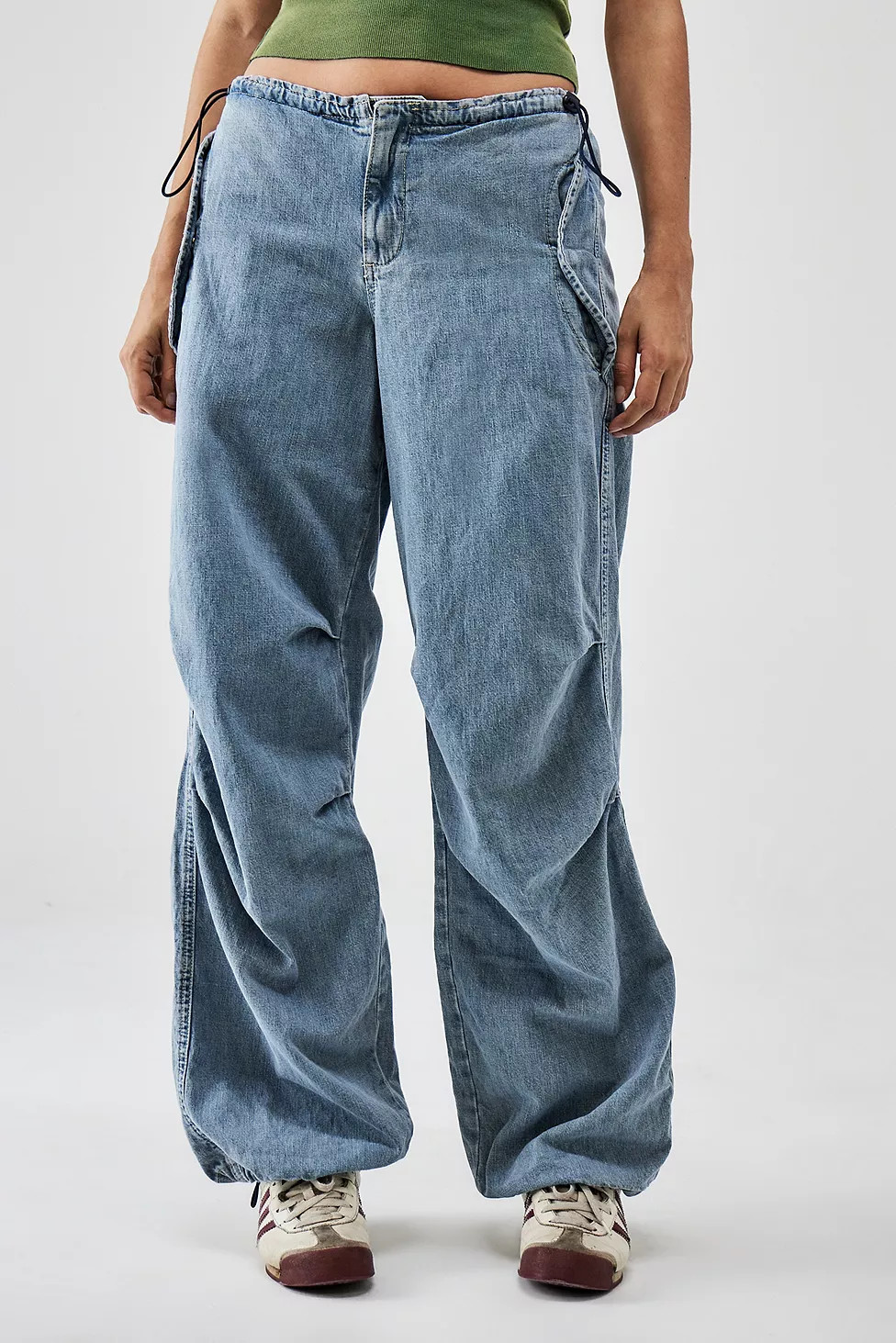 BDG Light Denim Baggy Tech Cargo Pants | Urban Outfitters (EU)