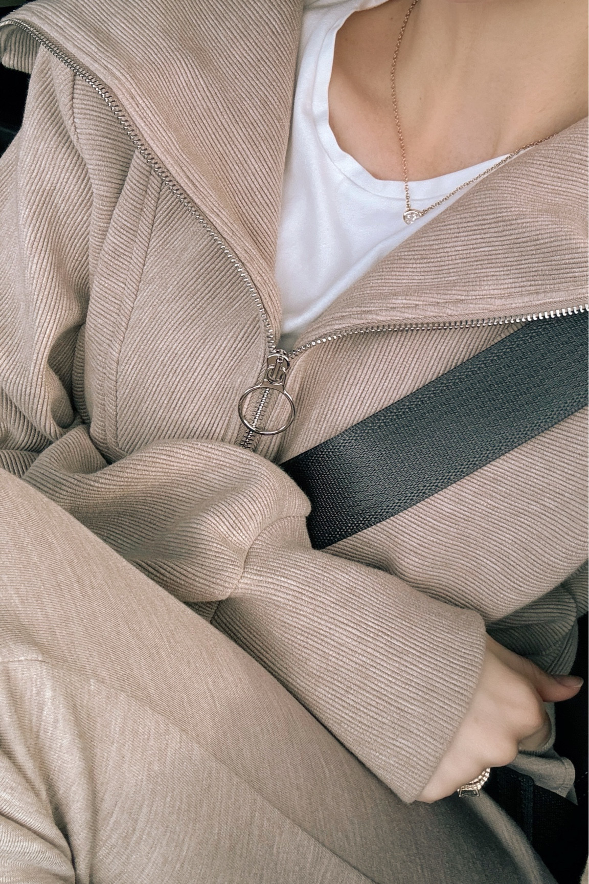 The best travel outfit 

#LTKSeasonal #LTKtravel #LTKfitness