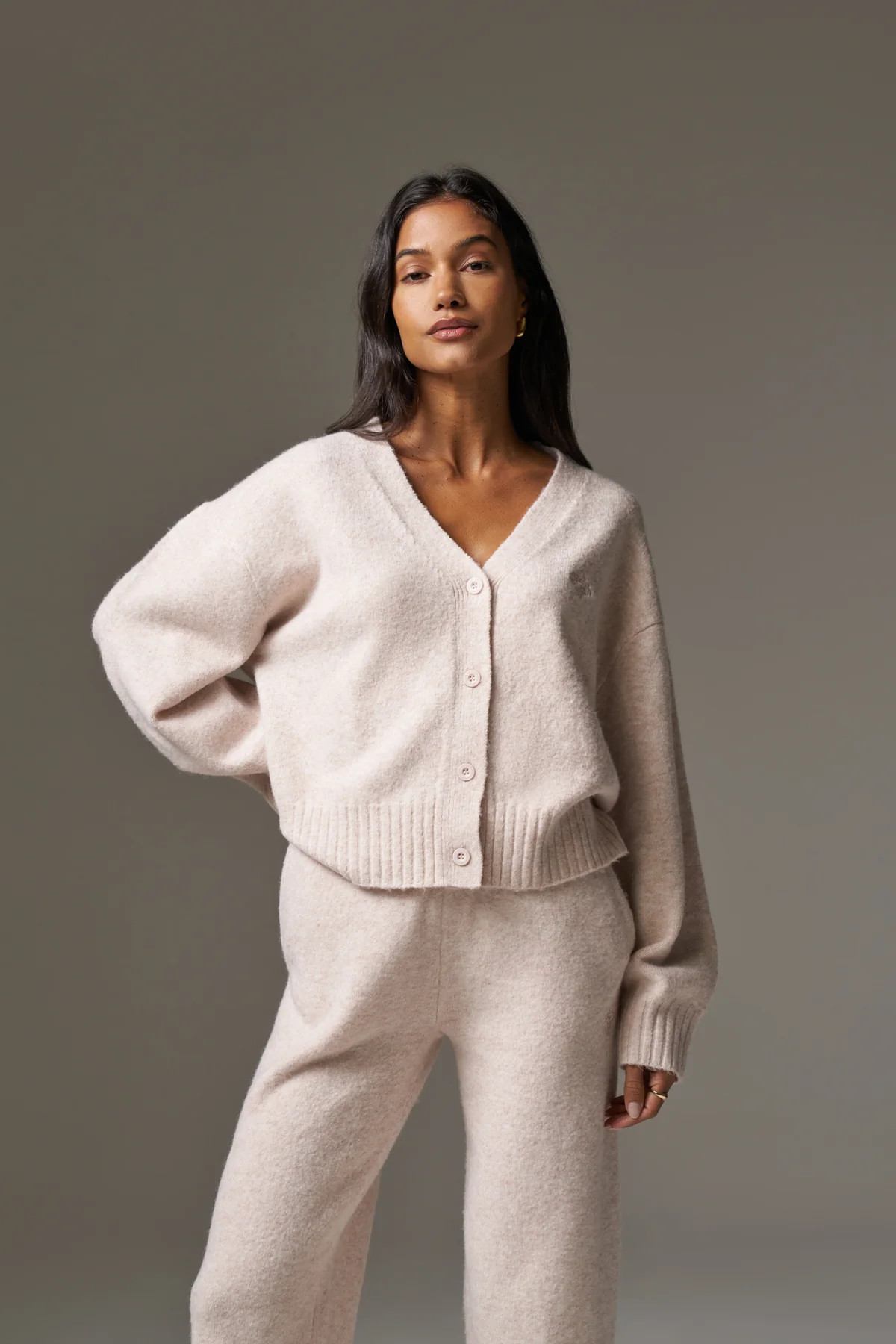 FLUFFY KNITTED EMBLEM EMBROIDERED CARDIGAN - PINK | The Couture Club