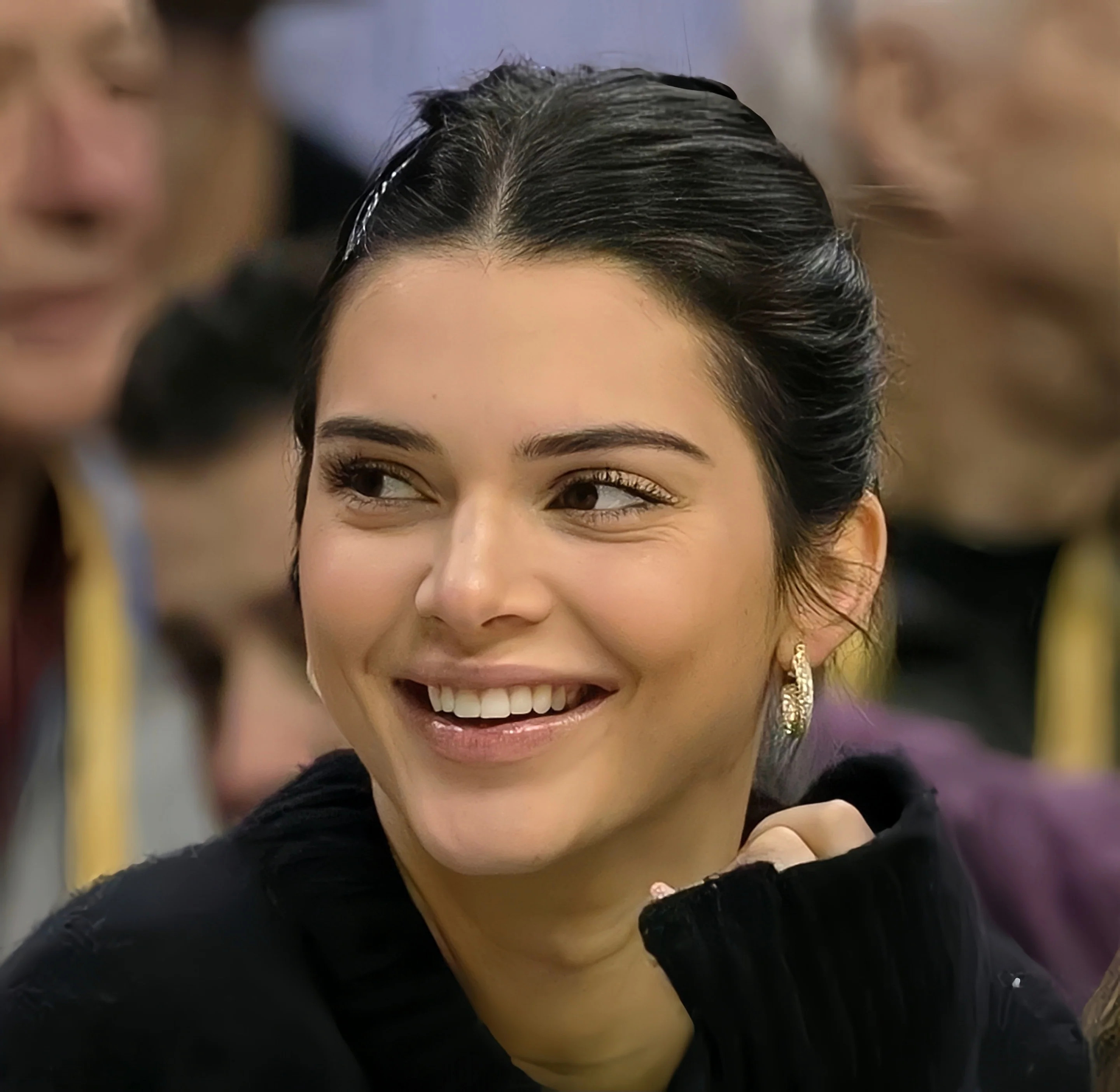 Pavé Hoops | Victoria Emerson