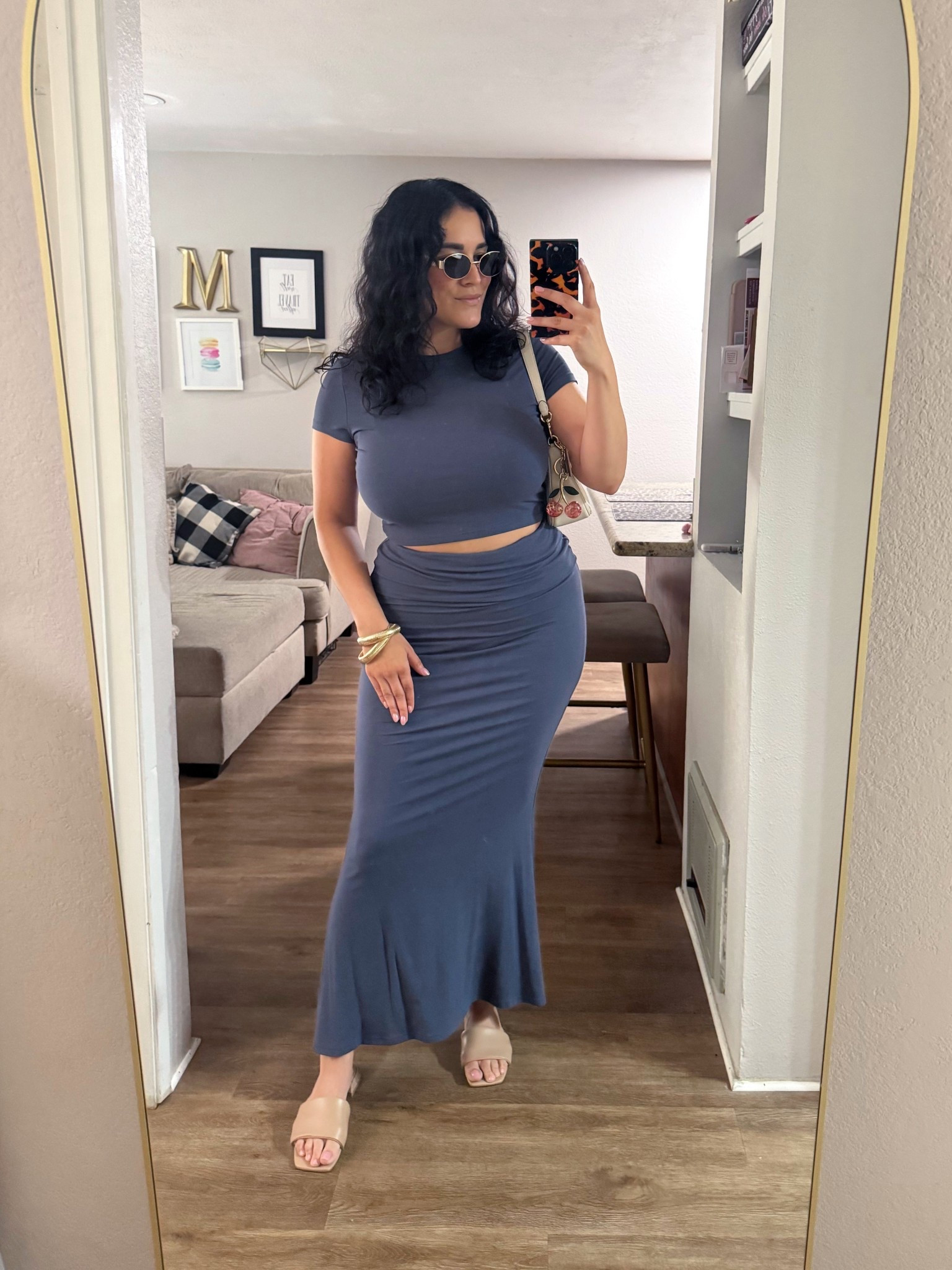 The easiest way to look put together… a cute matching set & accessories. ✨

Set // L
Sandals // 8

#LTKootd #LTKOver40