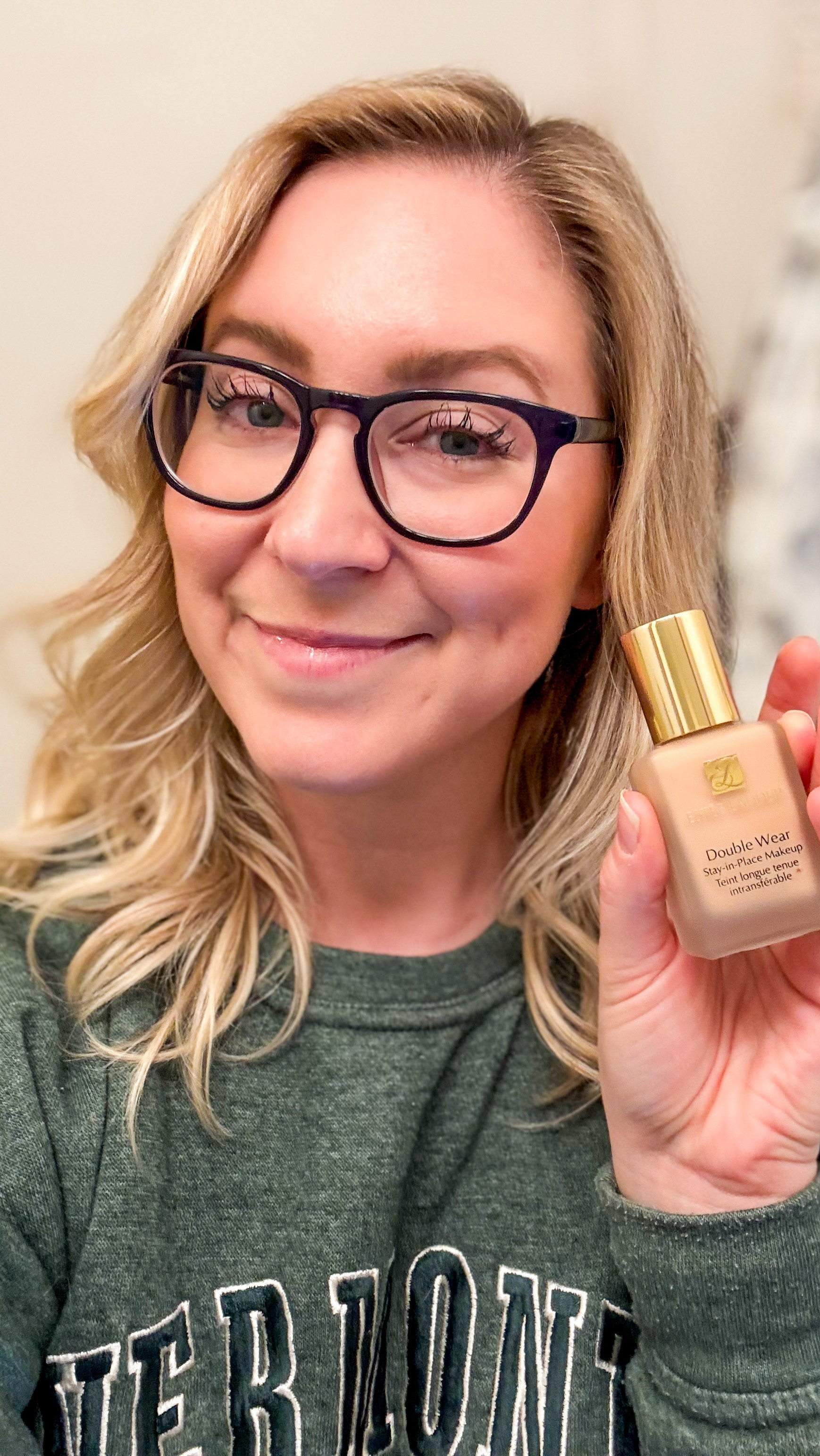 (Gifted by Estee Lauder)

I’ve been buying the @esteelauder Double Wear Stay In Place Foundation in the shade “1C1” Cool Bone and couldn’t be happier with how it lasts on my skin! Come with me through concert day to see how it makes it from morning to night. #esteepartner #doublewear #myshademystory

Jewelry: @melindamaria_jewelry 
.
.
.
.
.
.
.
.
.
#dayinmylife #dayinthelife #teacherlife #teachersofinstagram #catmom #cats #makeup #productreview #makeupreview #makeuptotry #beauty #ditl #comewithme #grwm #musicteacher #mmgirl #mmambassador #mmlove #ultabeauty