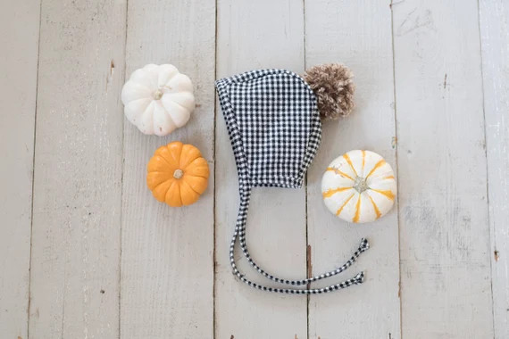 Black and White Gingham Bonnet | Etsy (US)