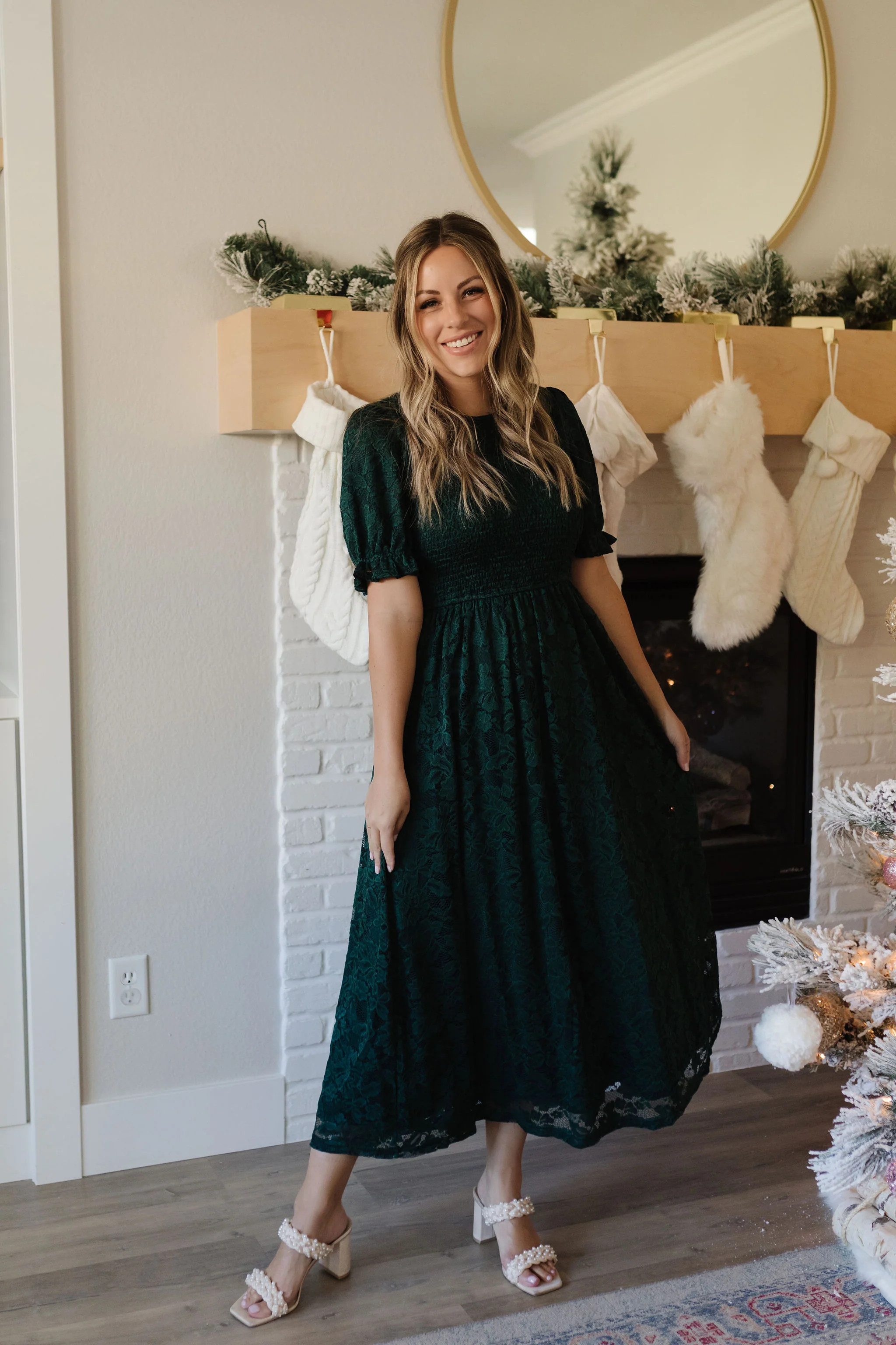 THE ELLIANA MAXI DRESS IN EMERALD | Pink Desert