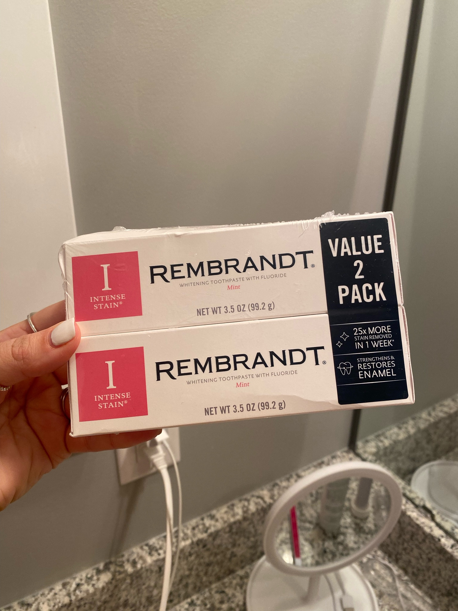 My favorite teeth whitening toothpaste 🦷 ✨ #teethwhitening #toothpaste

#LTKBeauty #LTKmorningroutine #LTKselfcare