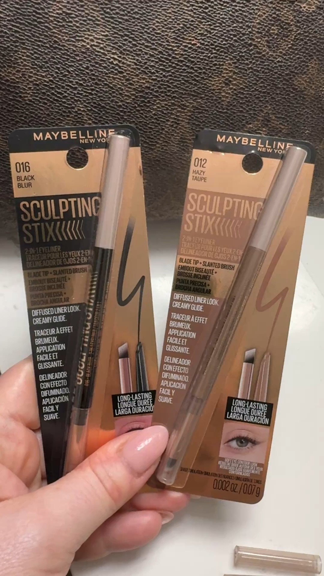 I have a new favorite eyeliner.
Even better, it's an inexpensive drugstore find.
Maybelline'd sculpting stix eyeliner makes it so easy to do an even precision line. It's a twist up liner, no need for sharpening and it lasts all day. It's only $11!


Beauty, makeup refresh , cosmetics 

#LTKgrwm #LTKdayinmylife #LTKBeauty