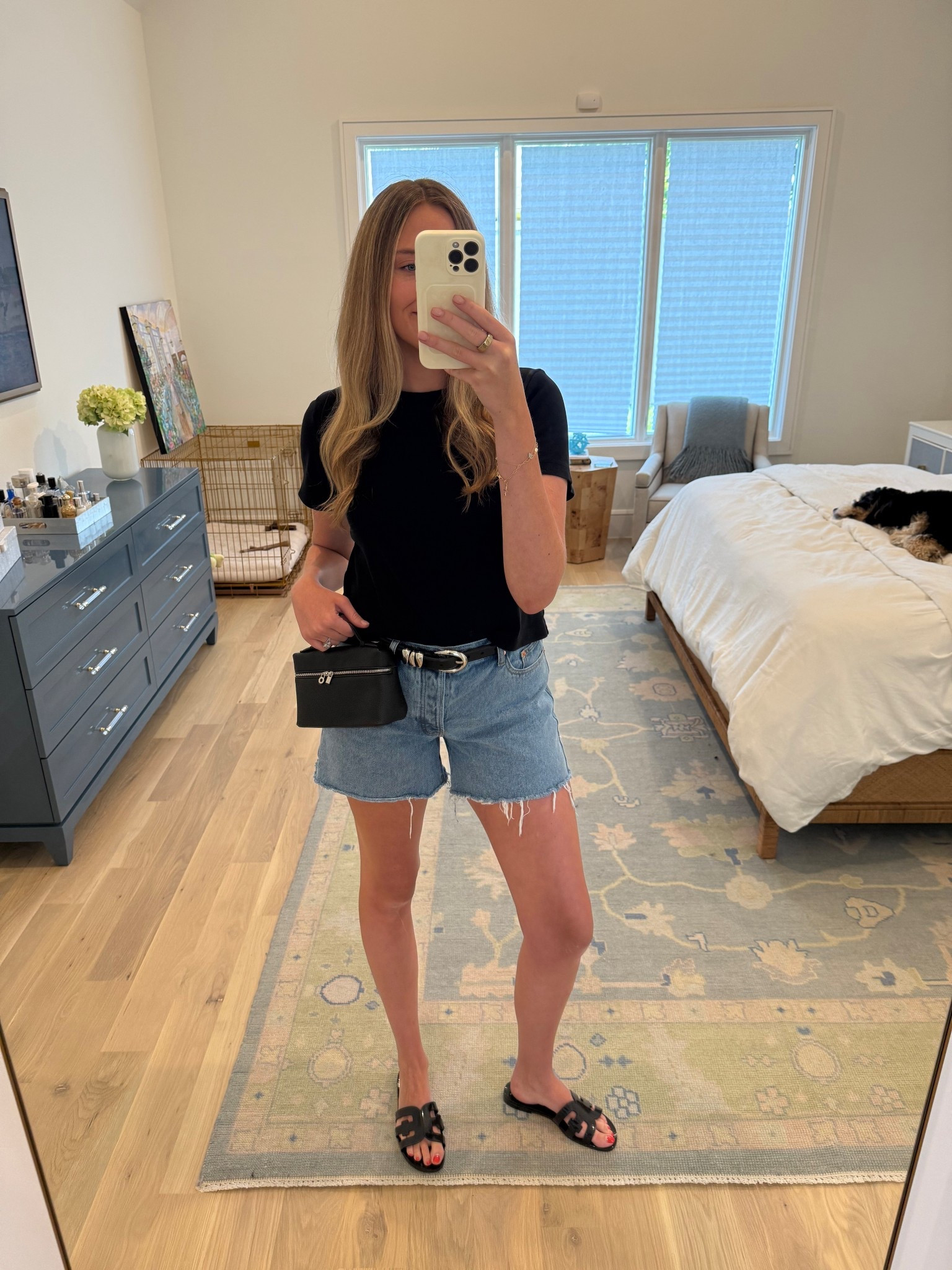staple summer fit! these denim shirts are sooo good - perfect fit and length!

#LTKStyleTip #LTKFindsUnder100 #LTKItBag
