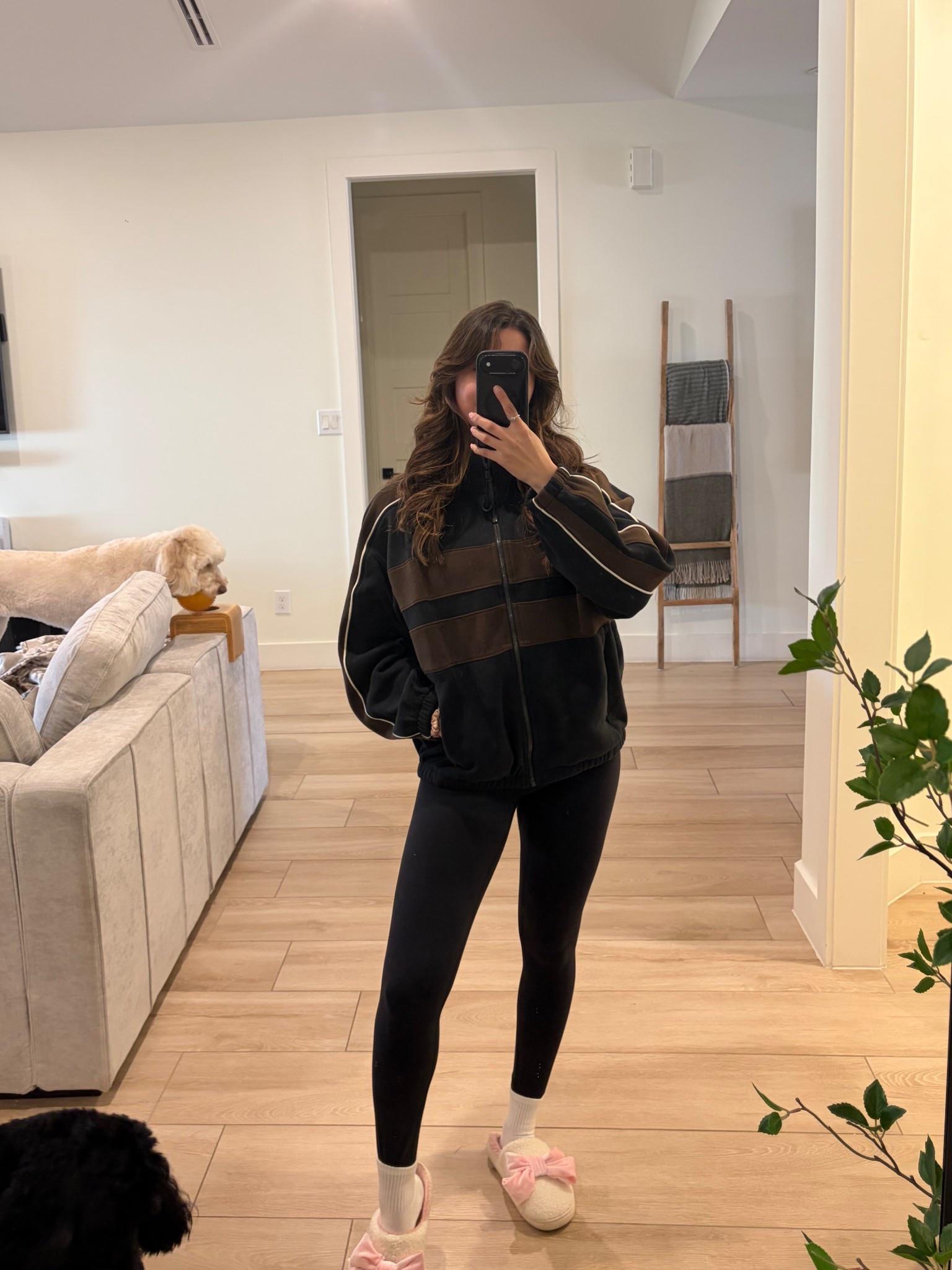 today’s fit of lululemon 🖤

#LTKootd #LTKActive #LTKU