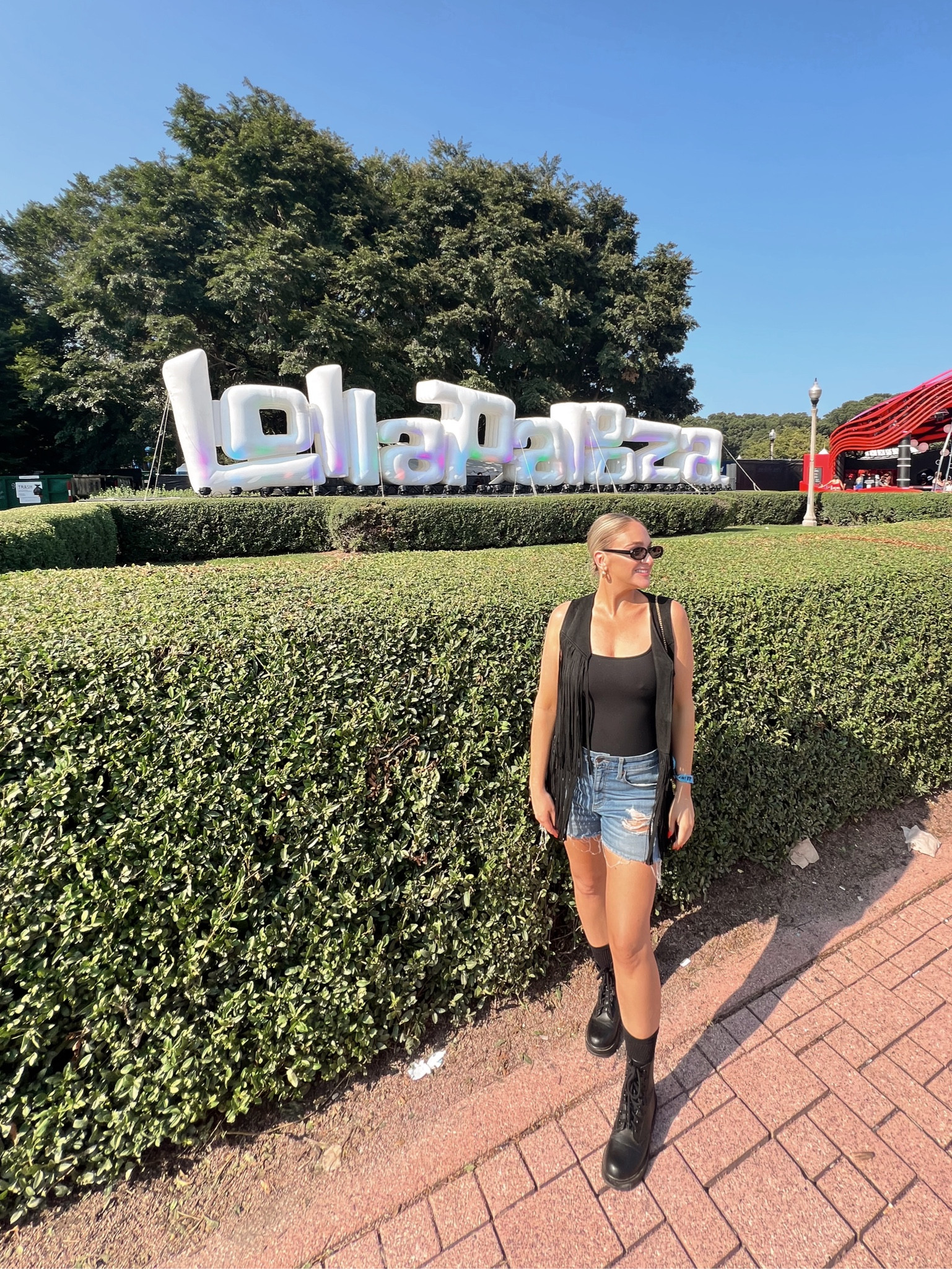 Lolla day 2 look! Vest is a medium from Amazon and bodysuit from Target (that I love) is a medium too. Shorts are target but old. I linked similar ones  