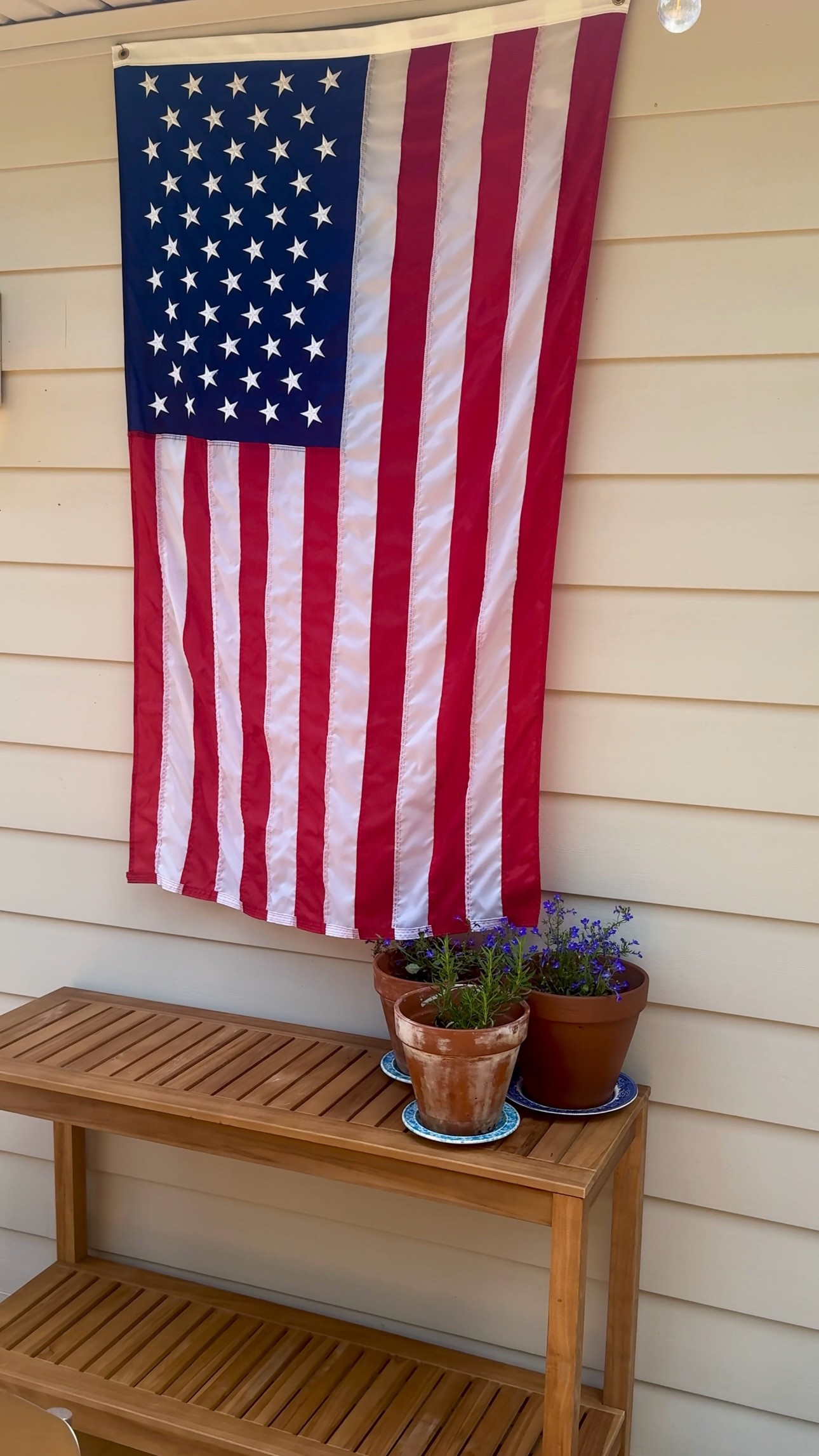 Love this outdoor teak console table, quality is top notch 


Patio furniture 
Outdoor furniture 
Outdoor teak console table 
How to decorate patio console 

#LTKSummerEdit #LTKHome