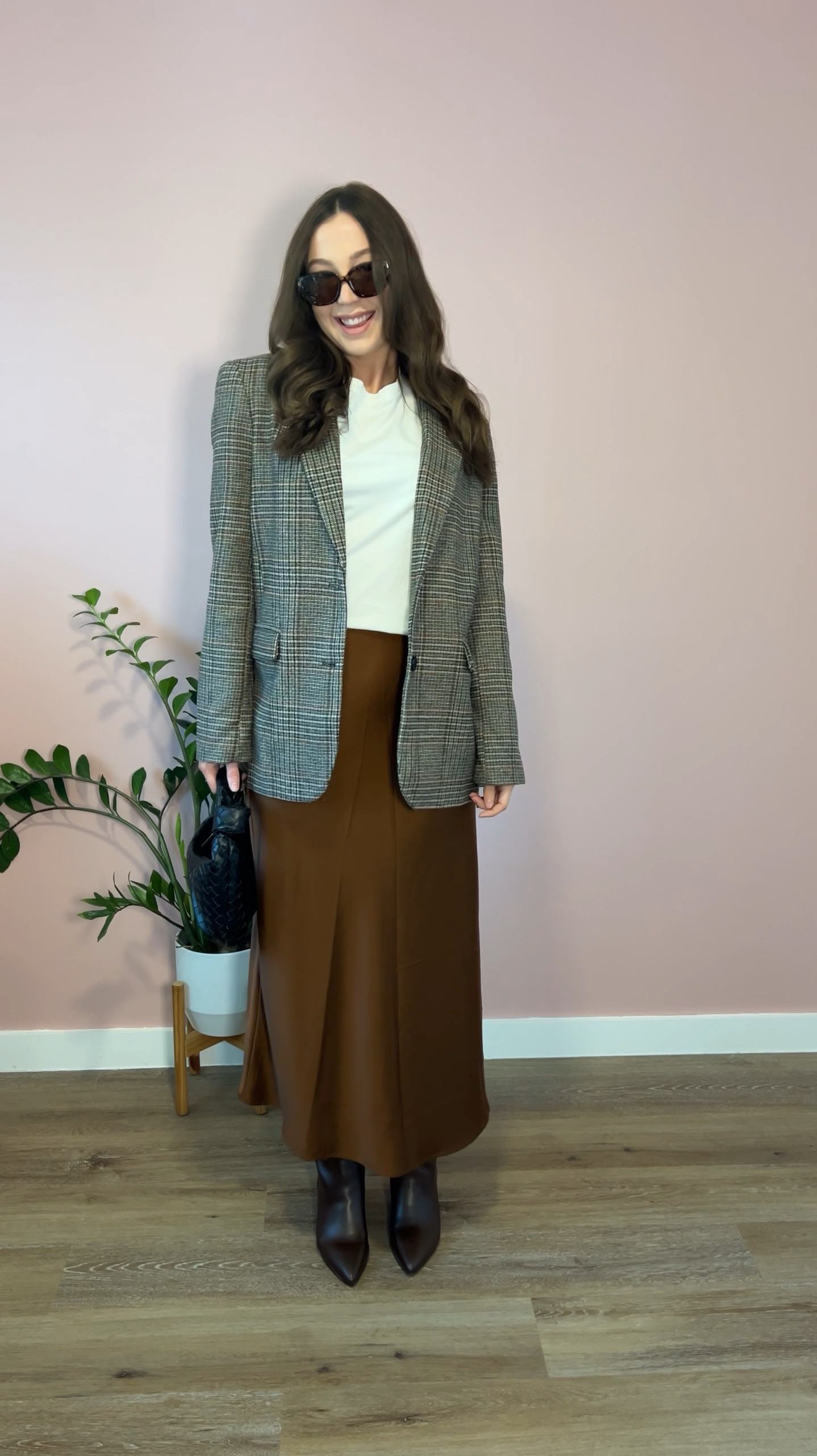 Wearing vs. styling your outfits! don’t forget to add your accessories & layer 🍂

#LTKVideo #LTKFindsUnder100 #LTKStyleTip