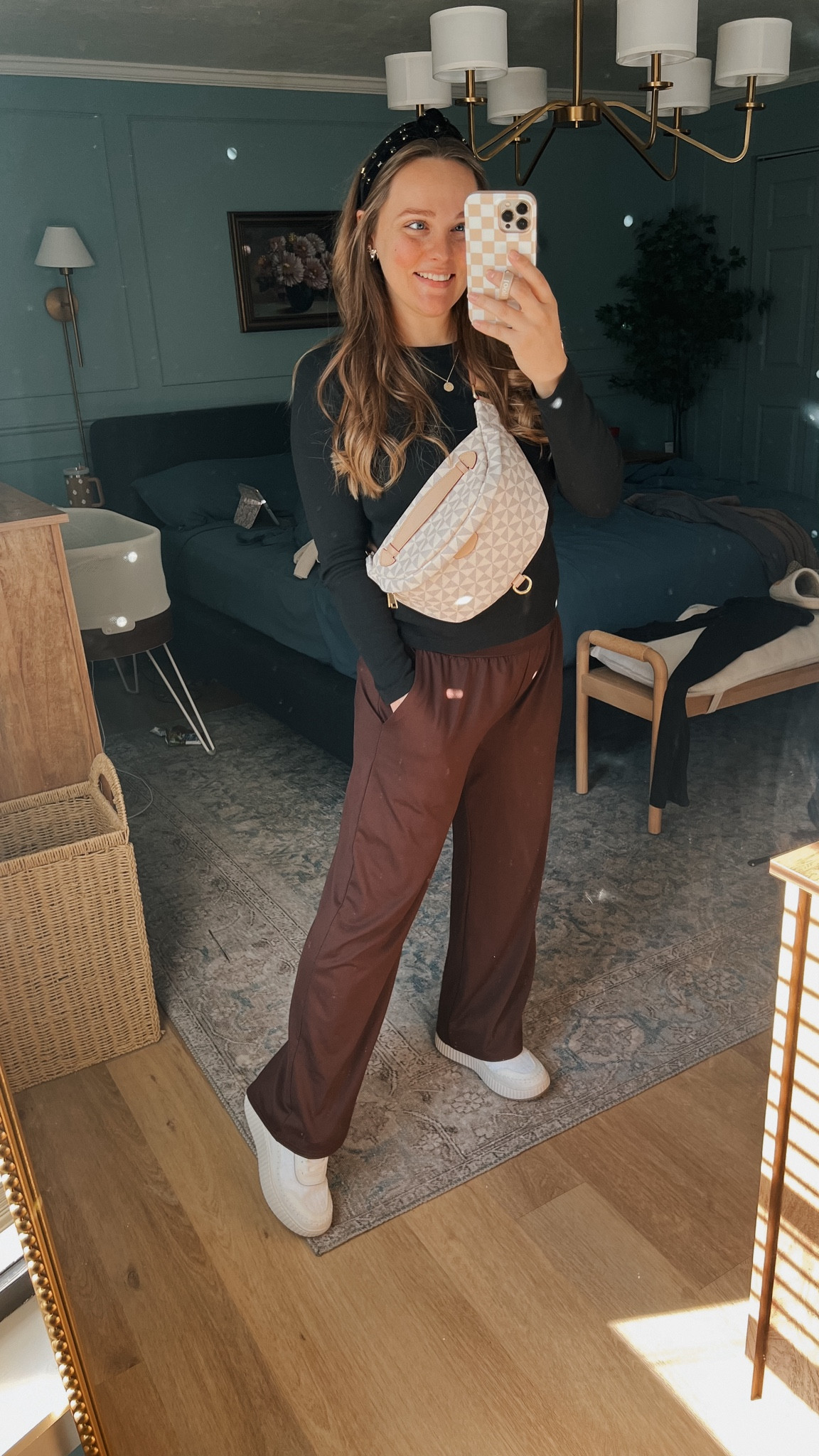 Casual comfy fall outfit 

#LTKstyletip #LTKshoecrush #LTKfindsunder50