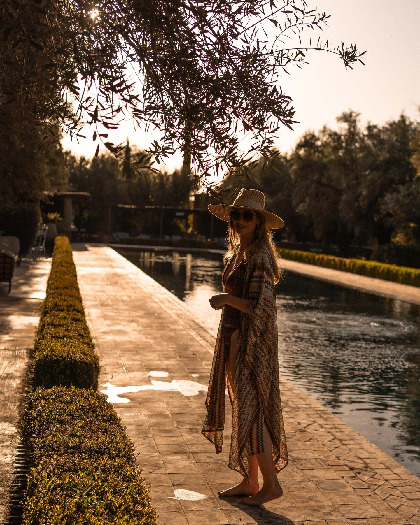 The one place you need to carve out time to visit, is the totally gorgeous, beautifully laid back @beldicountryclub 
We did pool and lunch which was exceptionally good value.
There’s a heated pool and unheated one too and millions of loungers tucked away in secluded spots so it never feels busy. The food was incredible too. 

I wore my old @boden dress, @palmairasandals sandals which are hands down the most comfortable ever and @monsoon swimwear.