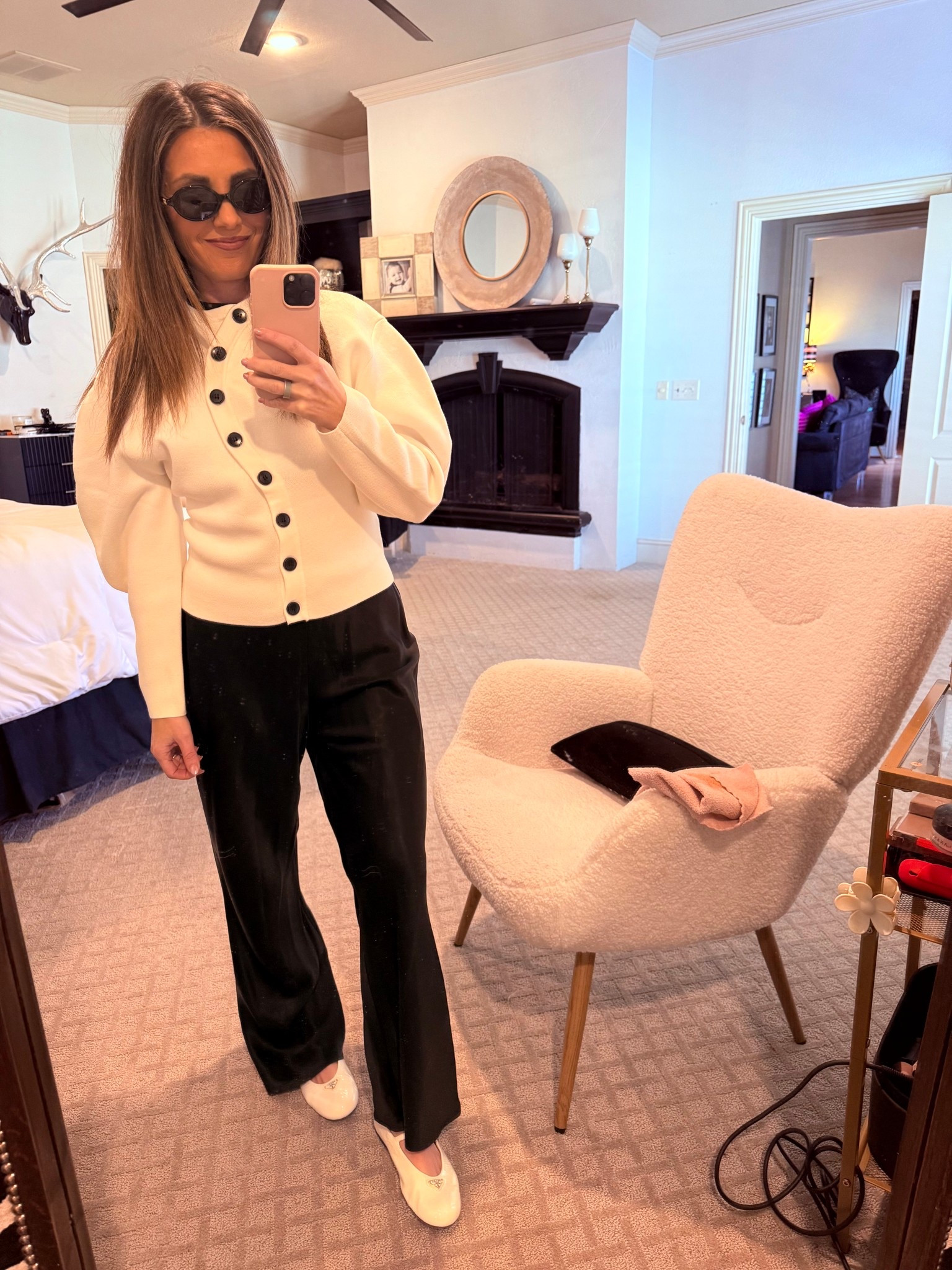 🖤🤍🖤🤍

Sweater: small
Pants: extra small

Prada flats
White flats
Ref
Reformation
Silk pants
Black silk pants
Work outfit 

#LTKOver40 #LTKWorkwear #LTKdayinmylife