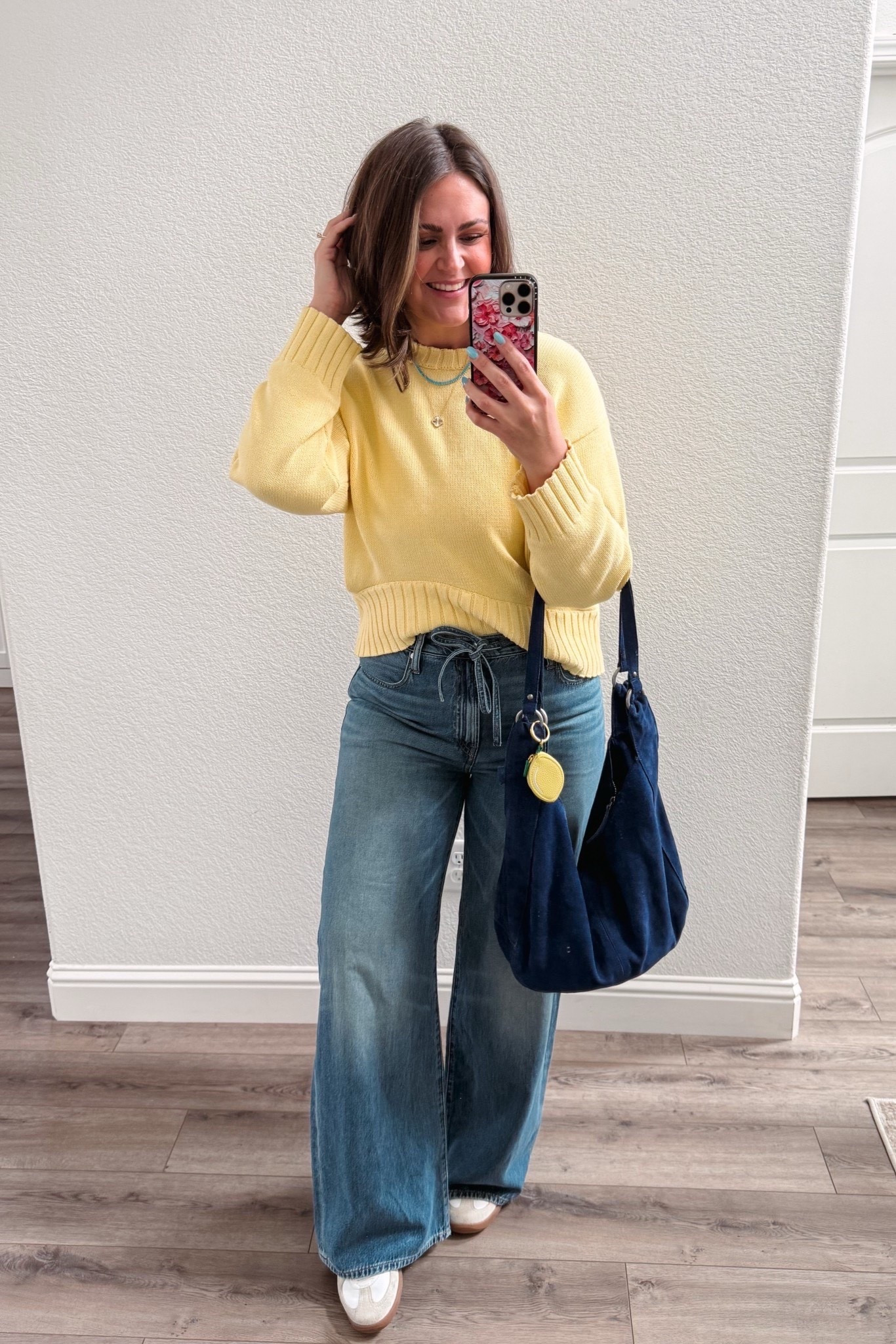 Spring errands ootd
Sweater, medium
Jeans, 31 (12) regular length- I’m 5’8
My fav sneakers, true 10

Size 12, midsize, casual style, spring outfit, @Zara @Madewell 



#LTKMidsize #LTKootd
