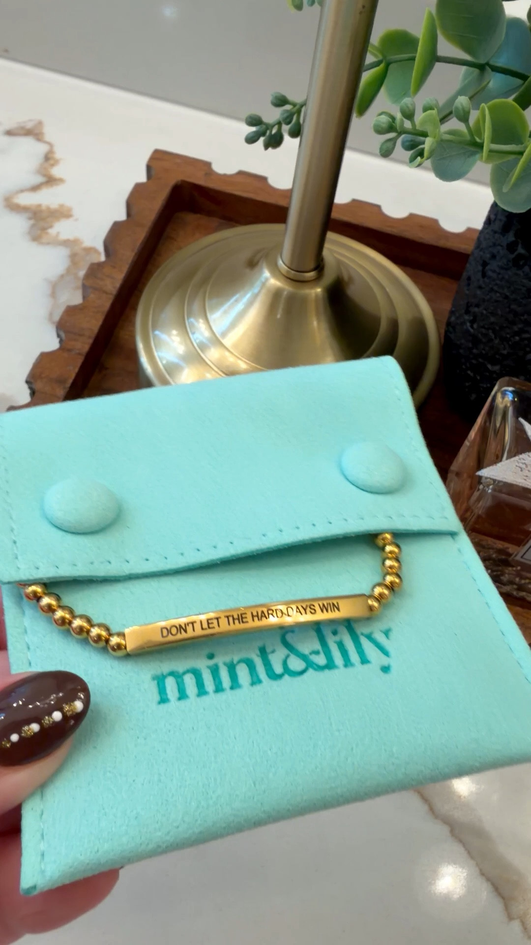 Don’t let the hard days win bracelet 



#LTKOver40 #LTKdayinmylife #LTKstorytime