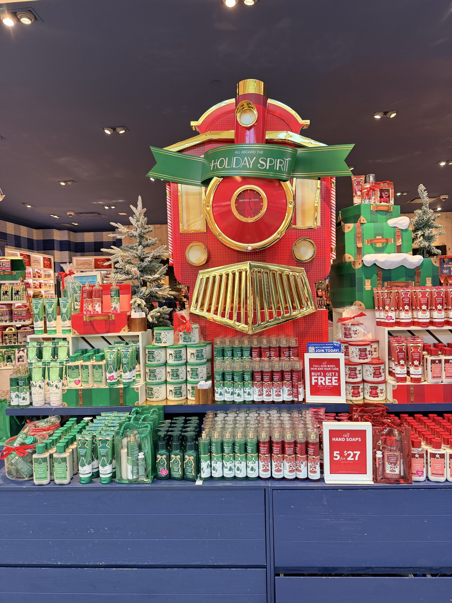 Bath & Body Works said treat yourself AND everybody else 😭✨
Buy 3, get 1 FREE is perfect for stocking stuffers, gift baskets, or refreshing your whole scent lineup before Christmas.
I linked all my favorite B&BW picks on LTK so you can shop smart and stock up!

#bathandbodyworks #bogodeal #bodycaresale #holidaygifting #christmasgifts #selfcareseason #LTKbeauty #LTKholiday #LTKfinds #LTKsale #shoppingfavorites #onlineshopping #lastminutechristmas #ShoppingWithPriiincesss #Atlantamom #AtlantaCreator #Atlantacontentcreators

#LTKGiftGuide #LTKSaleAlert #LTKHoliday