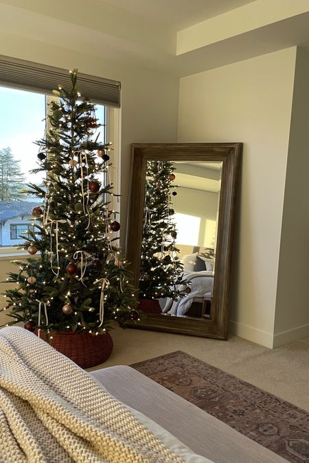 Christmas bedroom decor. Christmas tree. Bedroom holiday decor. Christmas tree decor 

#LTKSeasonal #LTKhome #LTKHoliday