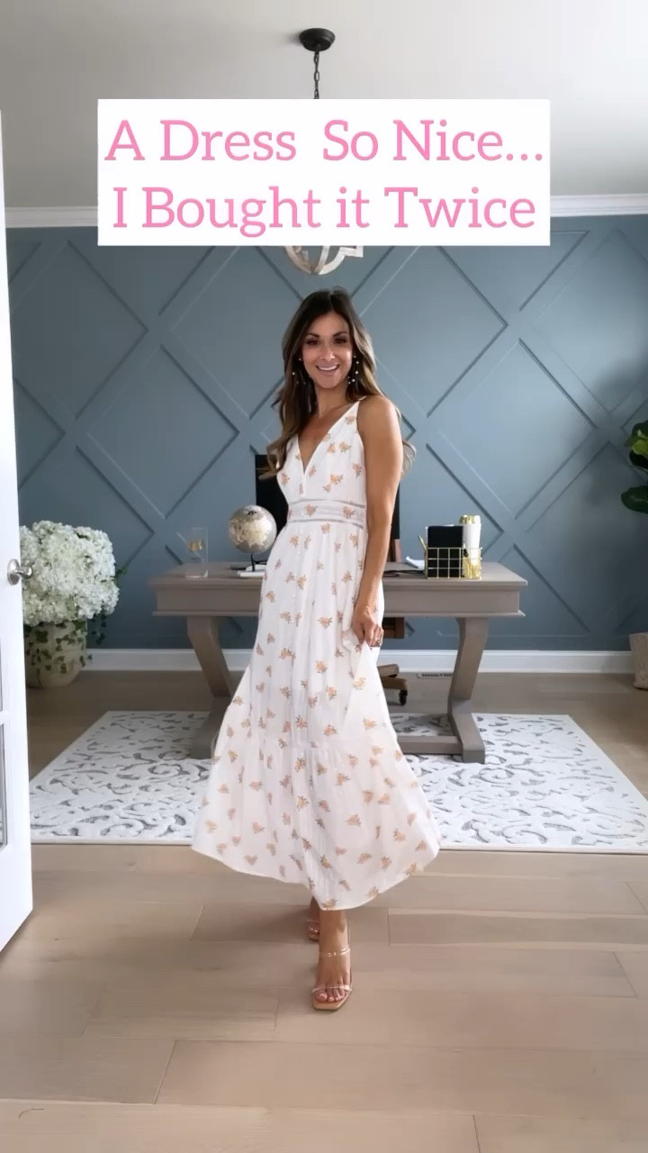 Dress//tts//0-2//adjustable straps//5’1//yellow flowers not available but tons are//sandals//tts//

#LTKunder50 #LTKtravel