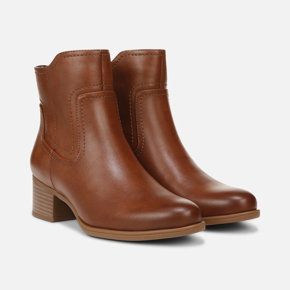 Kelby Ankle Boot | Naturalizer