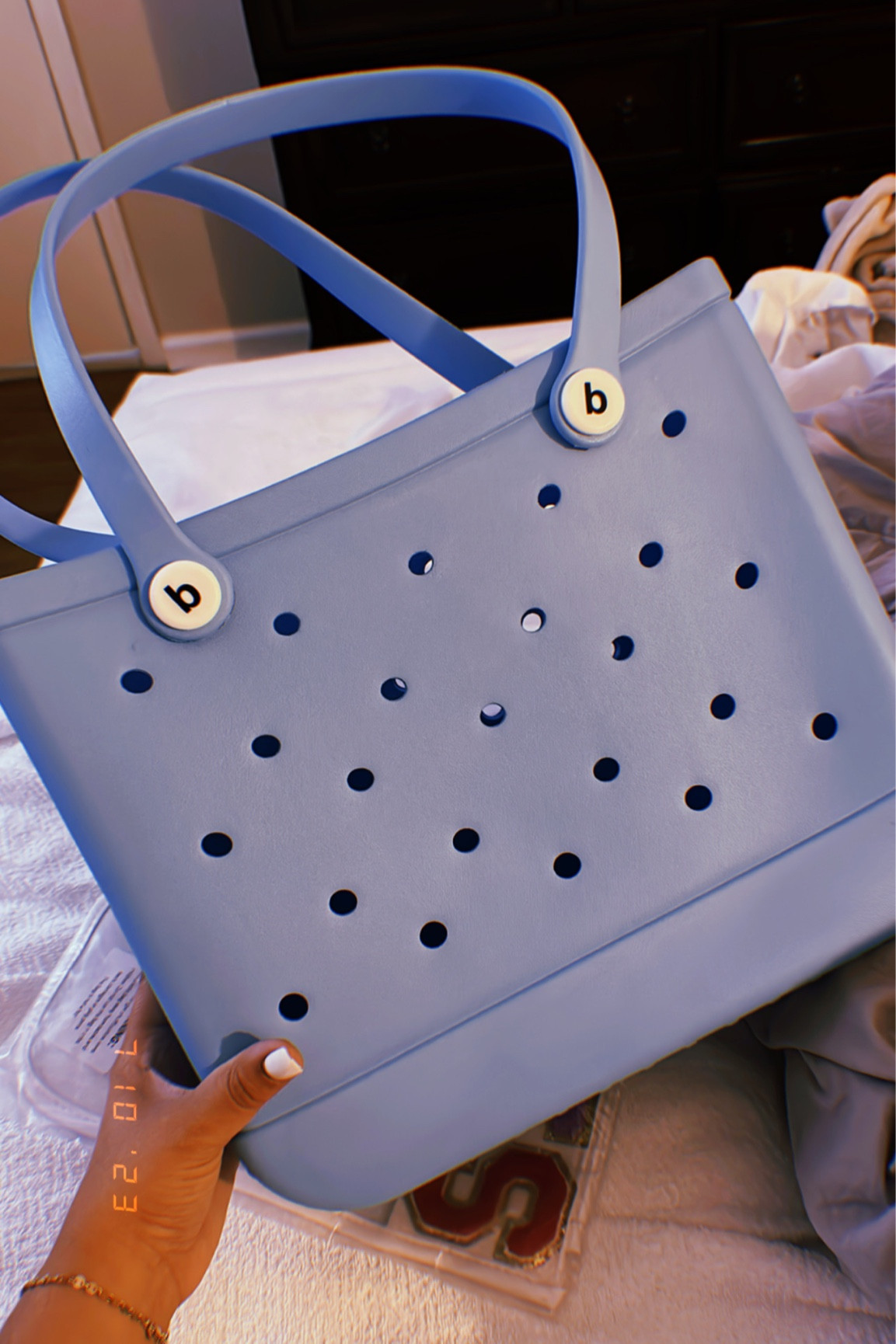 $14.29 Pool/Beach Bag 

Waterproof bag
Perfect for families and babies 

#LTKunder50 #LTKitbag #LTKfamily