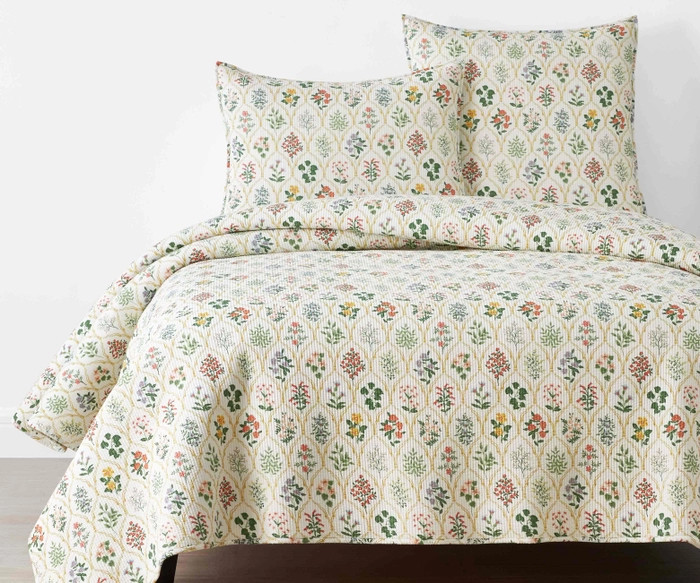 Hawthorne Beige Voile Quilt | Rifle Paper Co. | Rifle Paper Co.