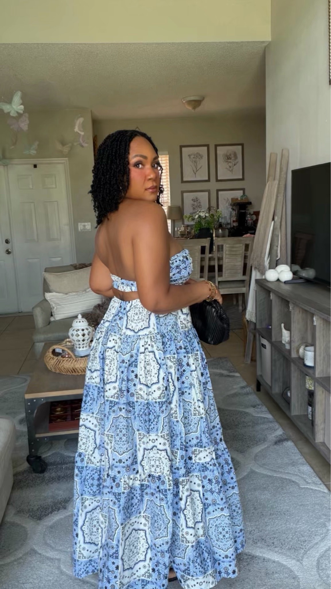 This dress is perfect for Summer from JCPENNEY. Wearing size Medium