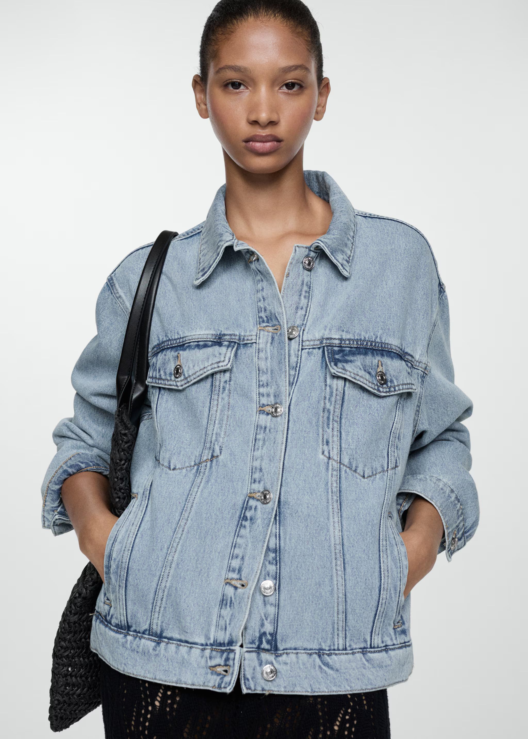 Oversize denim jacket | MANGO (UK)