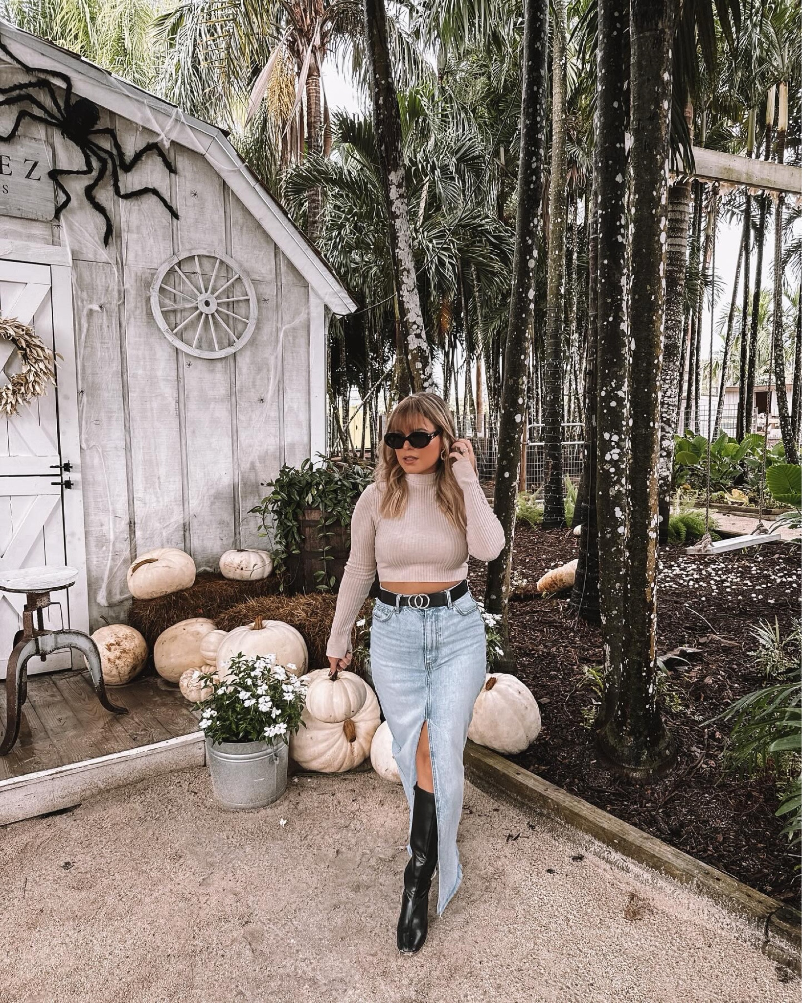 Cute Pumpkin Patch Outfit look 
Fall Denim | Fall Neutrals | Autumn Color Palette | Fall Outfit Ideas 

pumpkin patch, pumpkin patch outfit, fall vibes, fall outfit ideas, fall inspo, fall outfit inspo, pumpkin spice, fall fashion, pumpkin picking, autumn colors

#LTKHalloween #LTKstyletip #LTKSeasonal