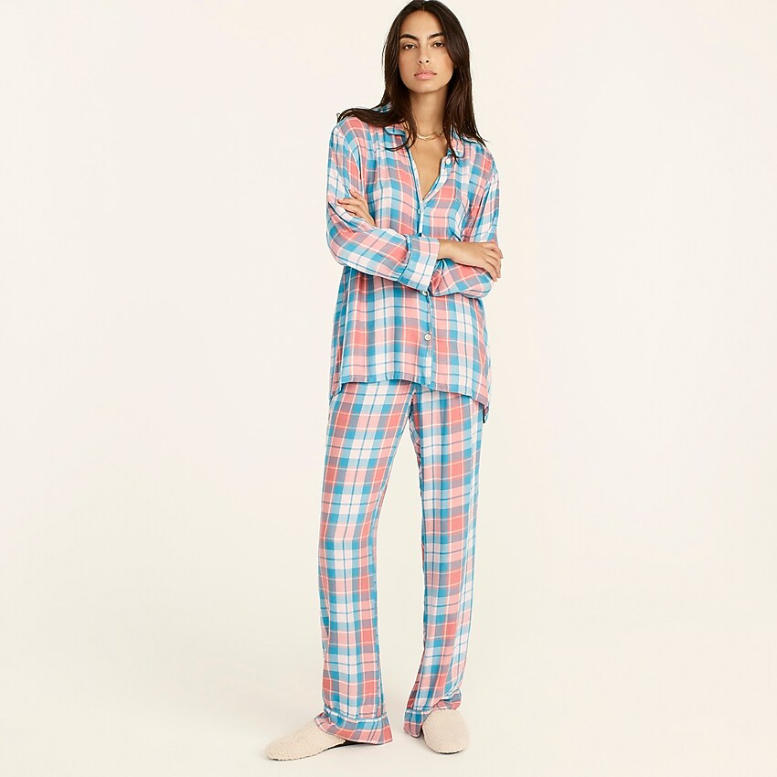 Flannel long-sleeve pajama set in plaidItem AZ987 
 Reviews
 
 
 
 
 
1 Review 
 
 |
 
 
Write a ... | J. Crew US