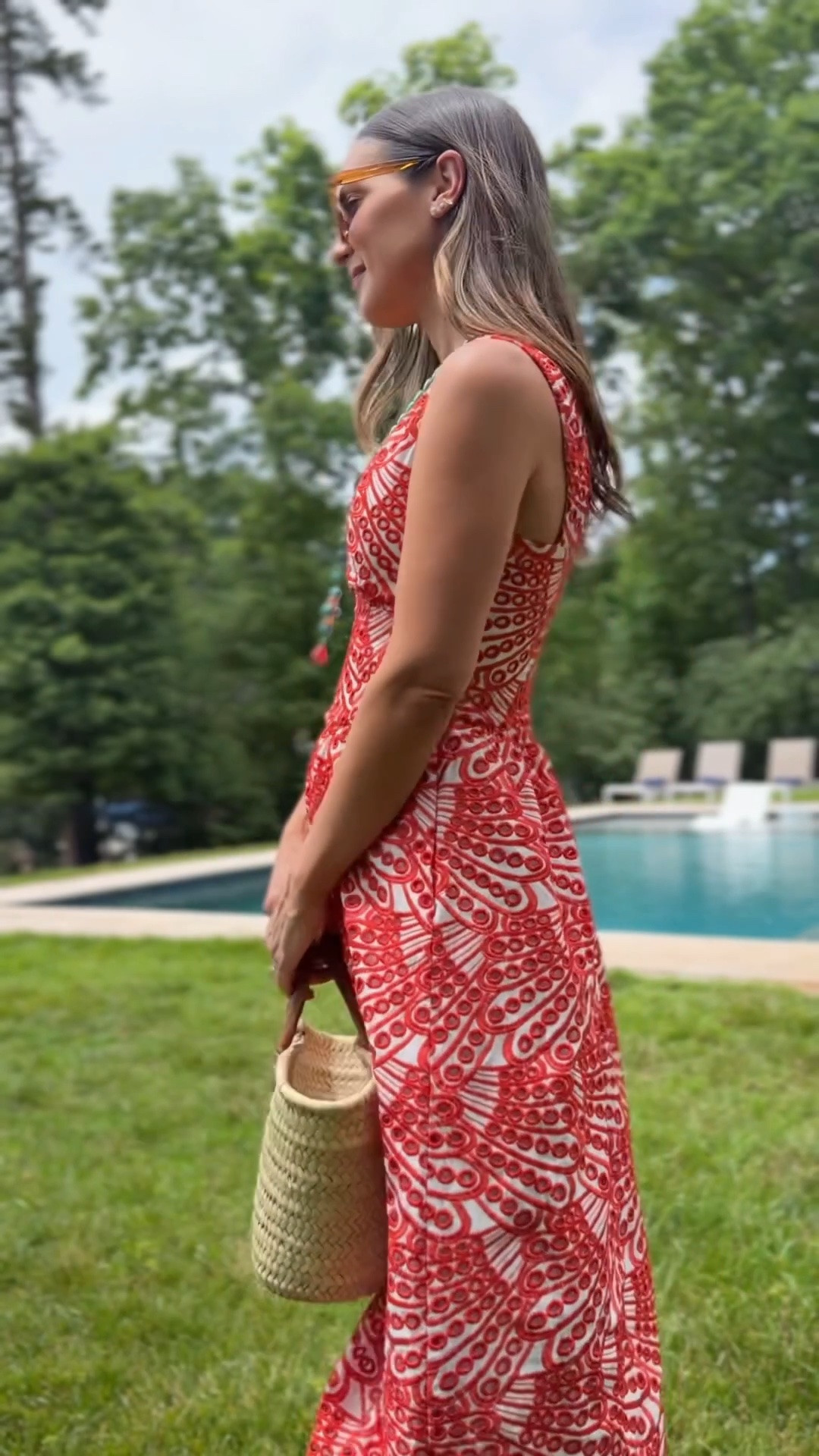 Red midi dress - so great and versatile!

Wearing a small -