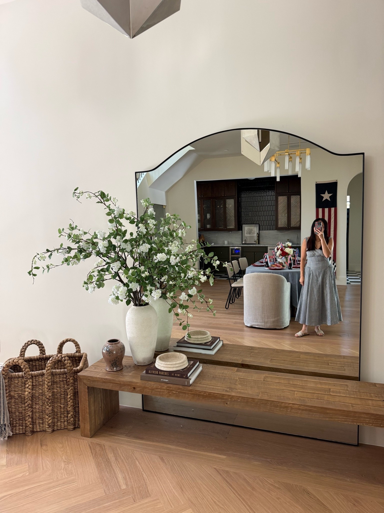 Entryway details