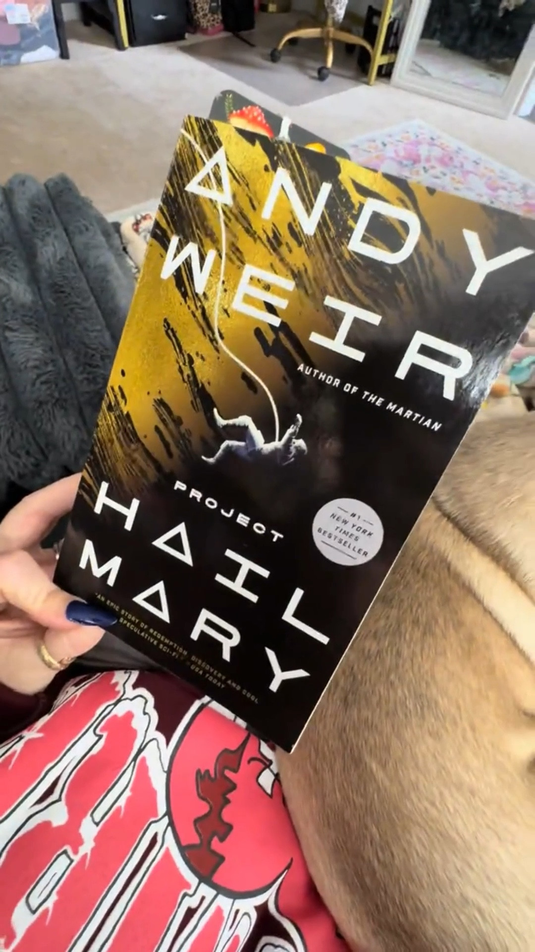 Currently reading 📖 

#LTKdayinmylife #LTKHome #LTKGiftGuide