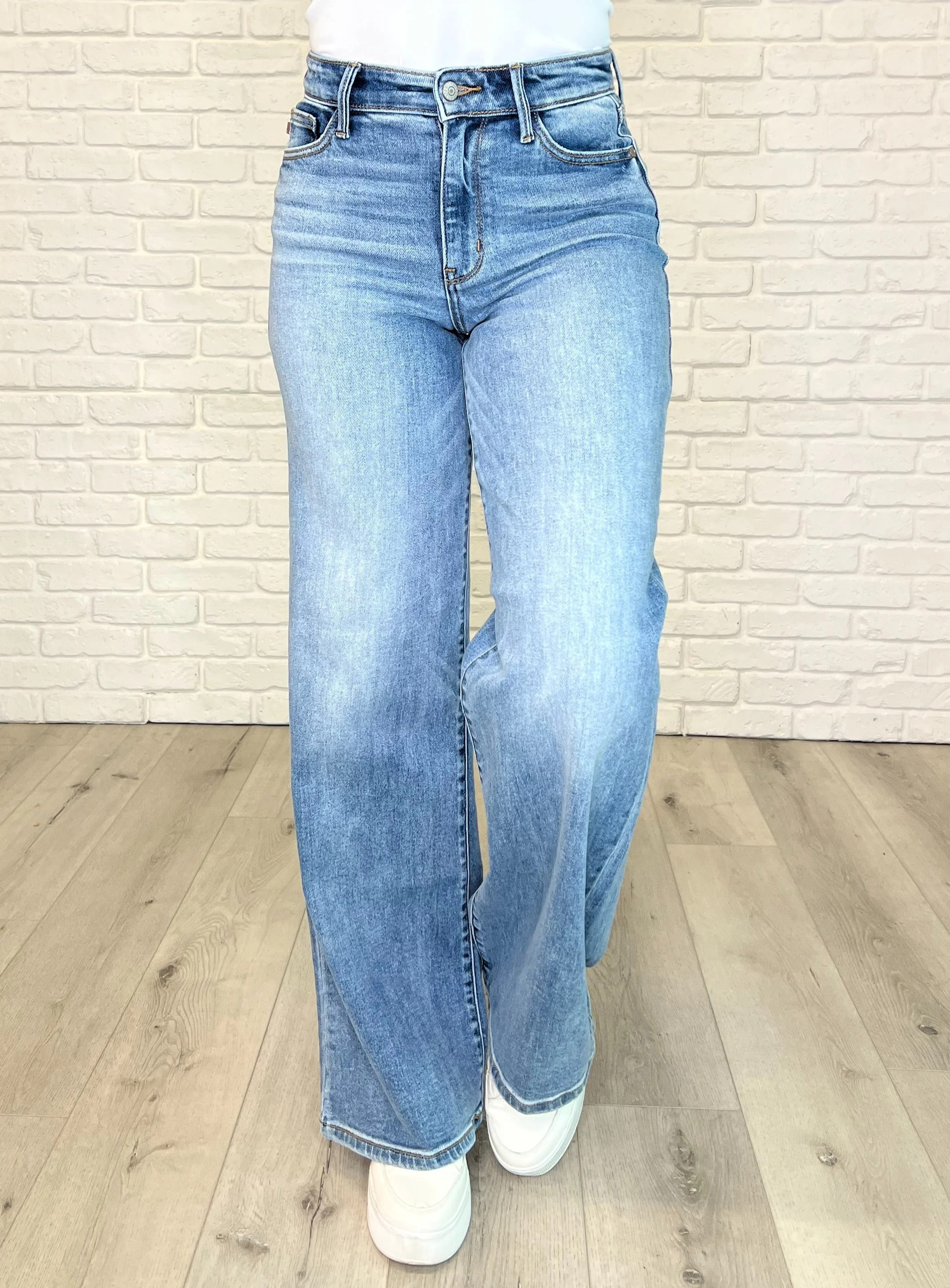 Karis High Rise Vintage Wash Retro Wide Leg 11/30 | Statement Boutique