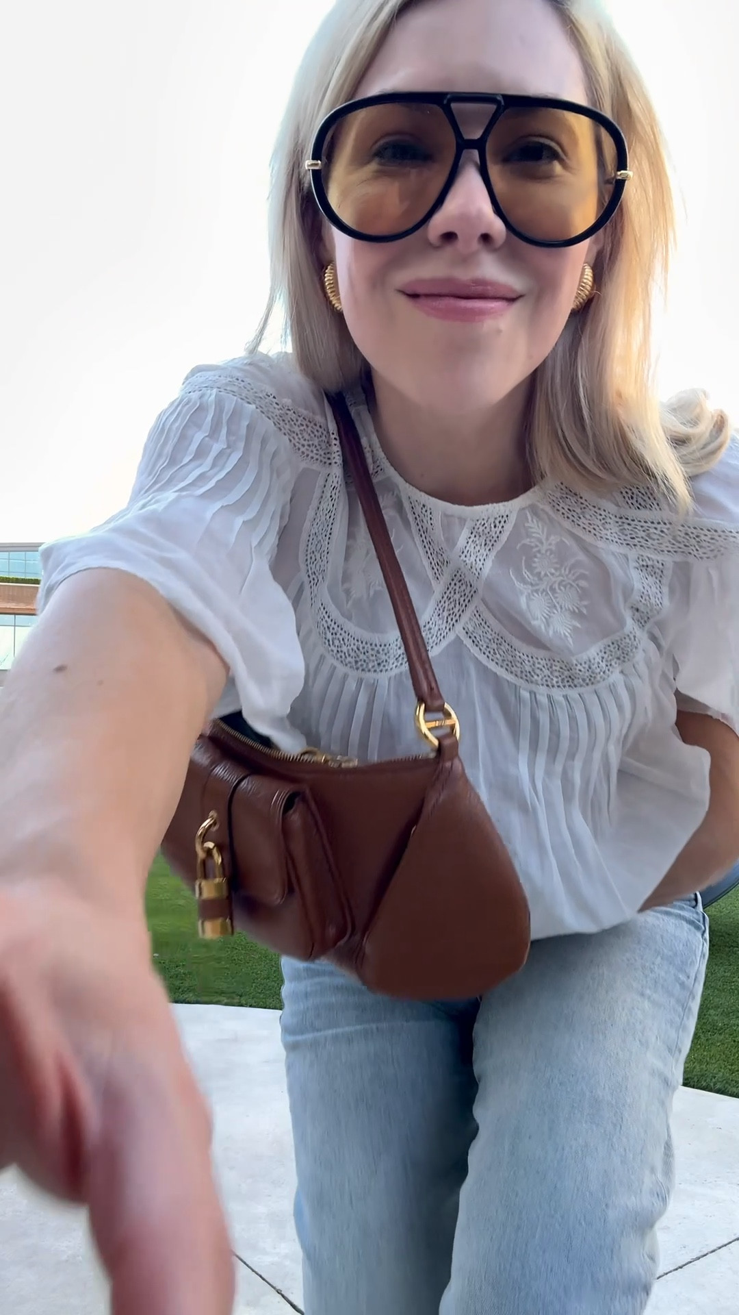 These are my favorite barrel jeans 
Jeans
White top
Lace top


#LTKSeasonal #LTKdayinmylife