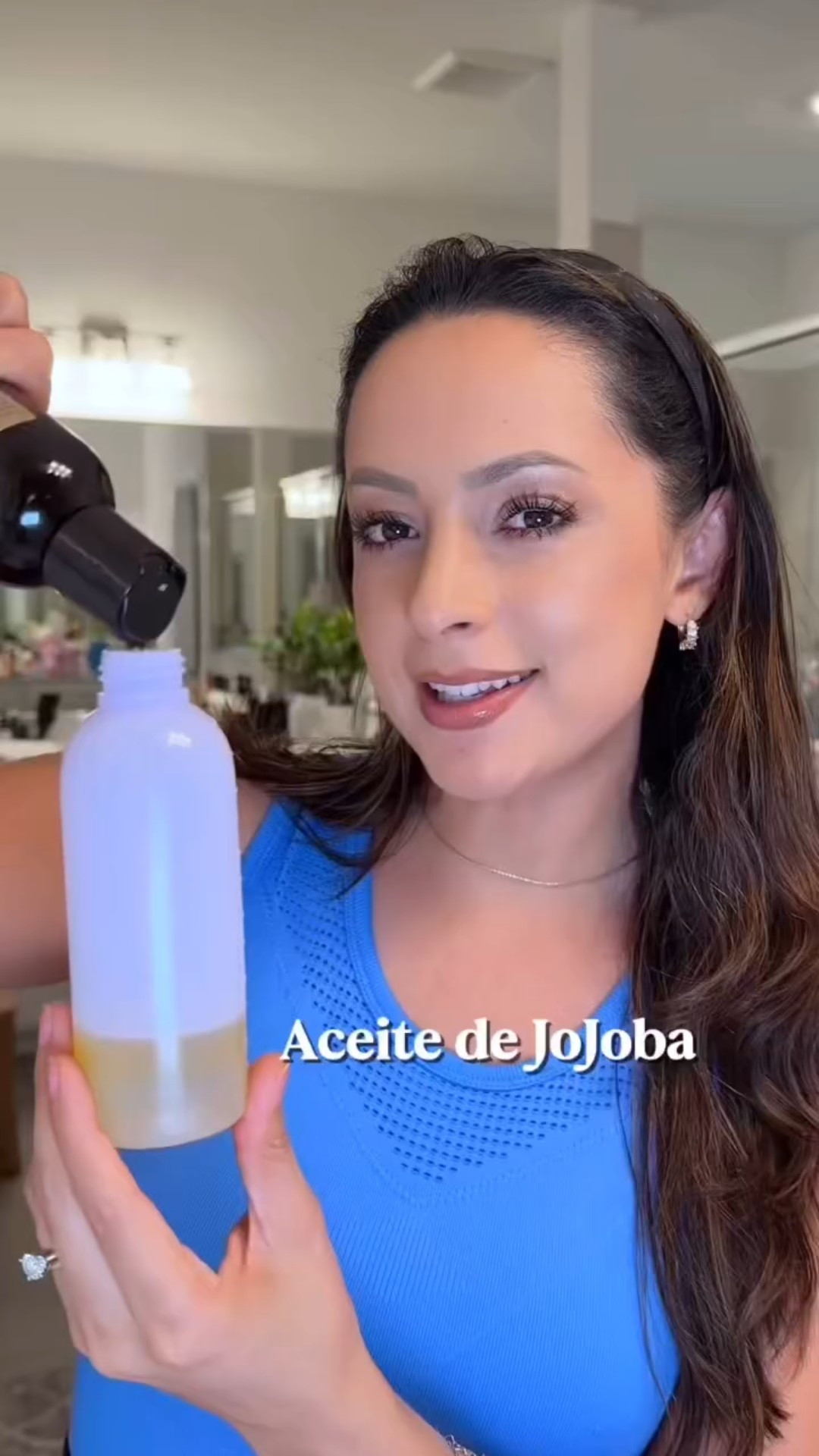 💆‍♀️✨ Say hello to stronger, shinier hair! This hair oiling routine has transformed my strands — reducing breakage, boosting shine, and promoting healthy growth. 🌿 Tap to shop my go-to hair oils and tools directly on LTK! #HairOiling #HairCareRoutine #LTKBeauty #HealthyHairTips #ScalpCare #LongHairGoals #HairOil

#LTKU #LTKBeauty