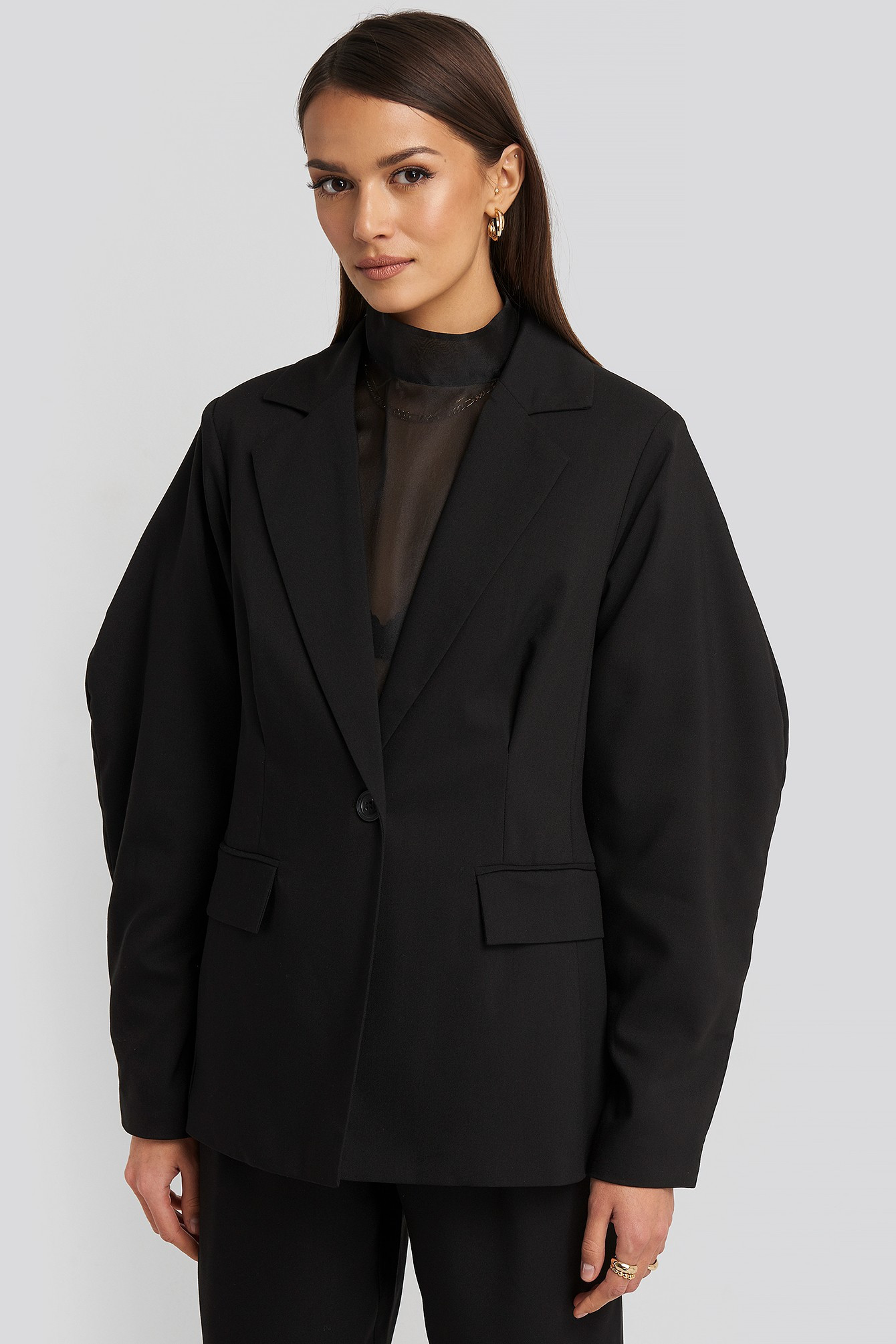 Rounded Shoulder Blazer Schwarz | NA-KD DE, AT, CH