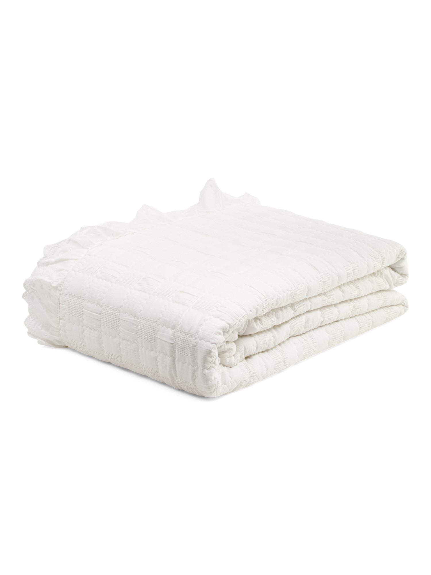 Eyelet Ruffle Quilt | Bed & Bath | Marshalls | Marshalls